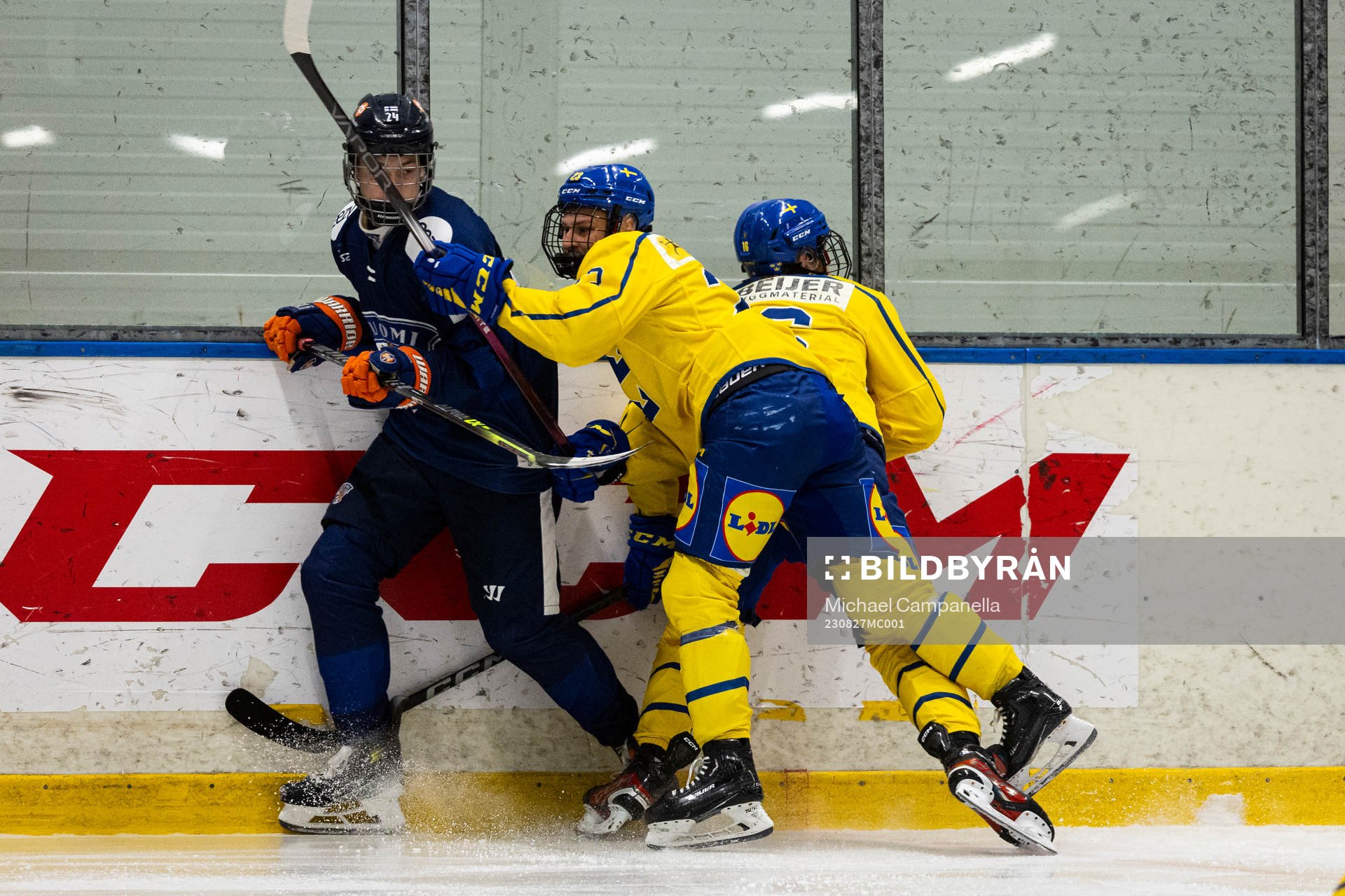 Sveriges Noel Skarby och Anton Frondell mot Finlands Emil