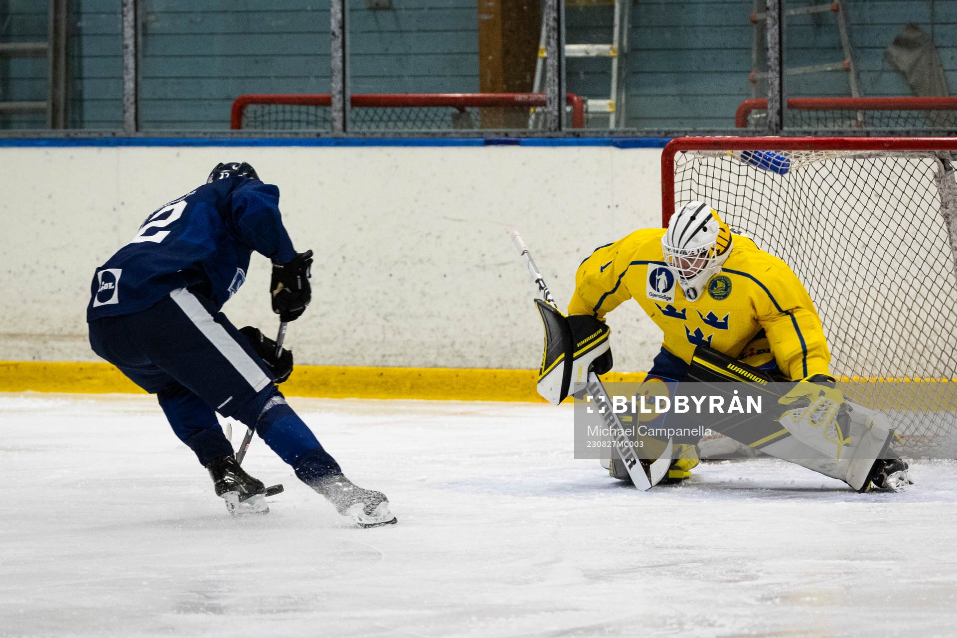 Finlands Urho Mattila gör 1-1 målet