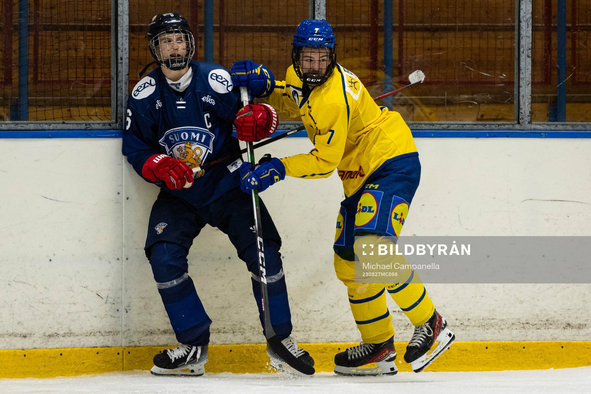 Sveriges Joe Wahlund och Finlands Julius Saari
