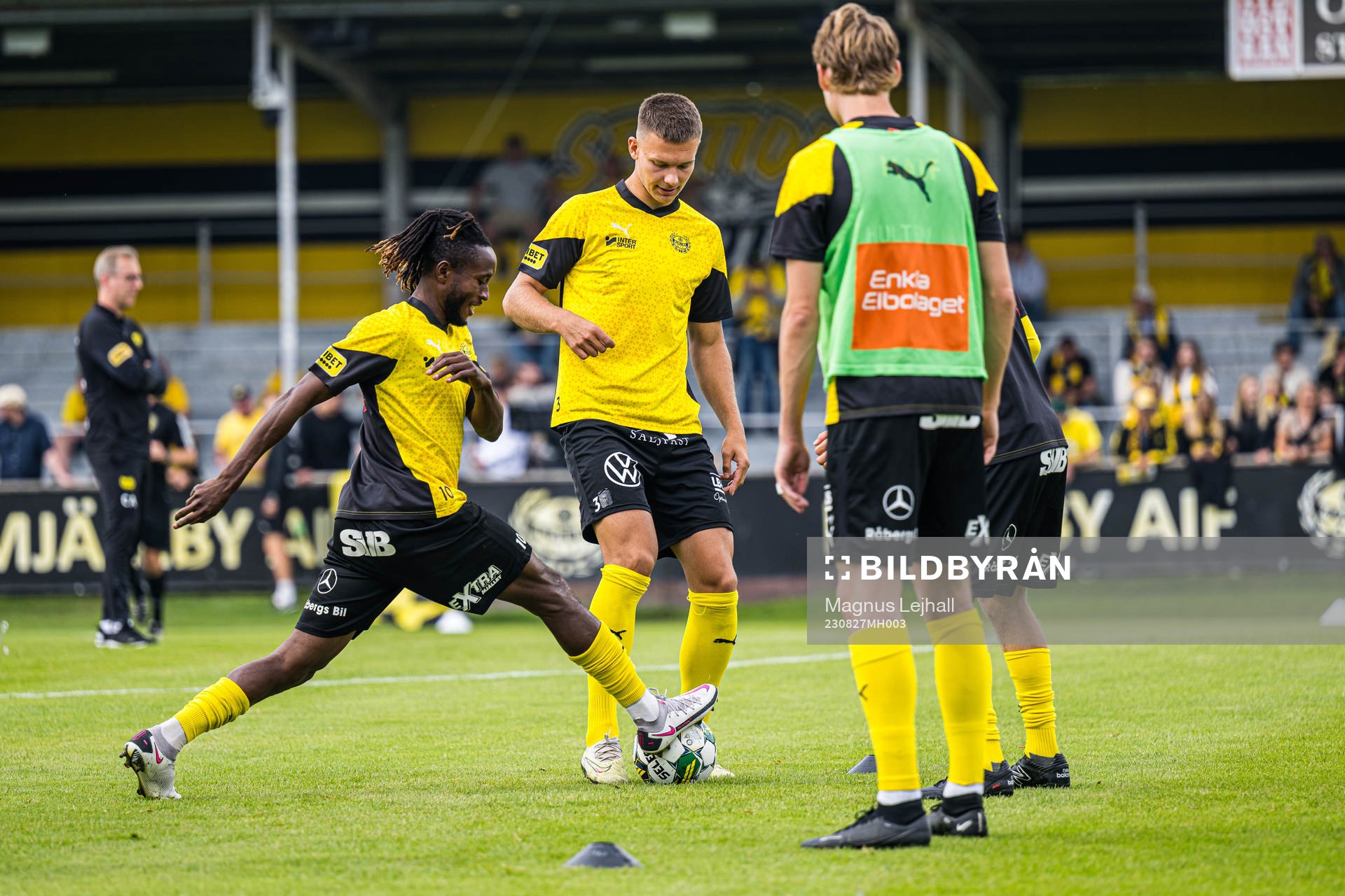 Mjällbys Mamudu Moro 0ch Arvid Brorsson