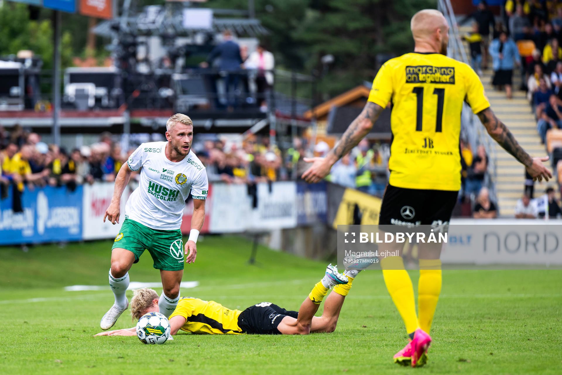 Hammarbys Simon Strand och Mjällbys Max Fenger