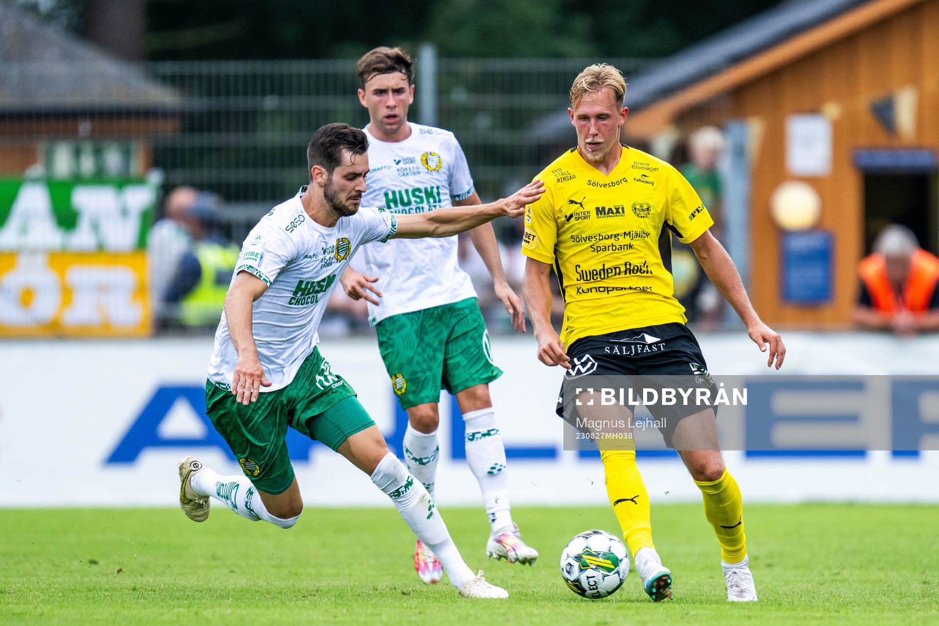 Mjällbys Herman Johansson och Hammarbys Adi Nalic