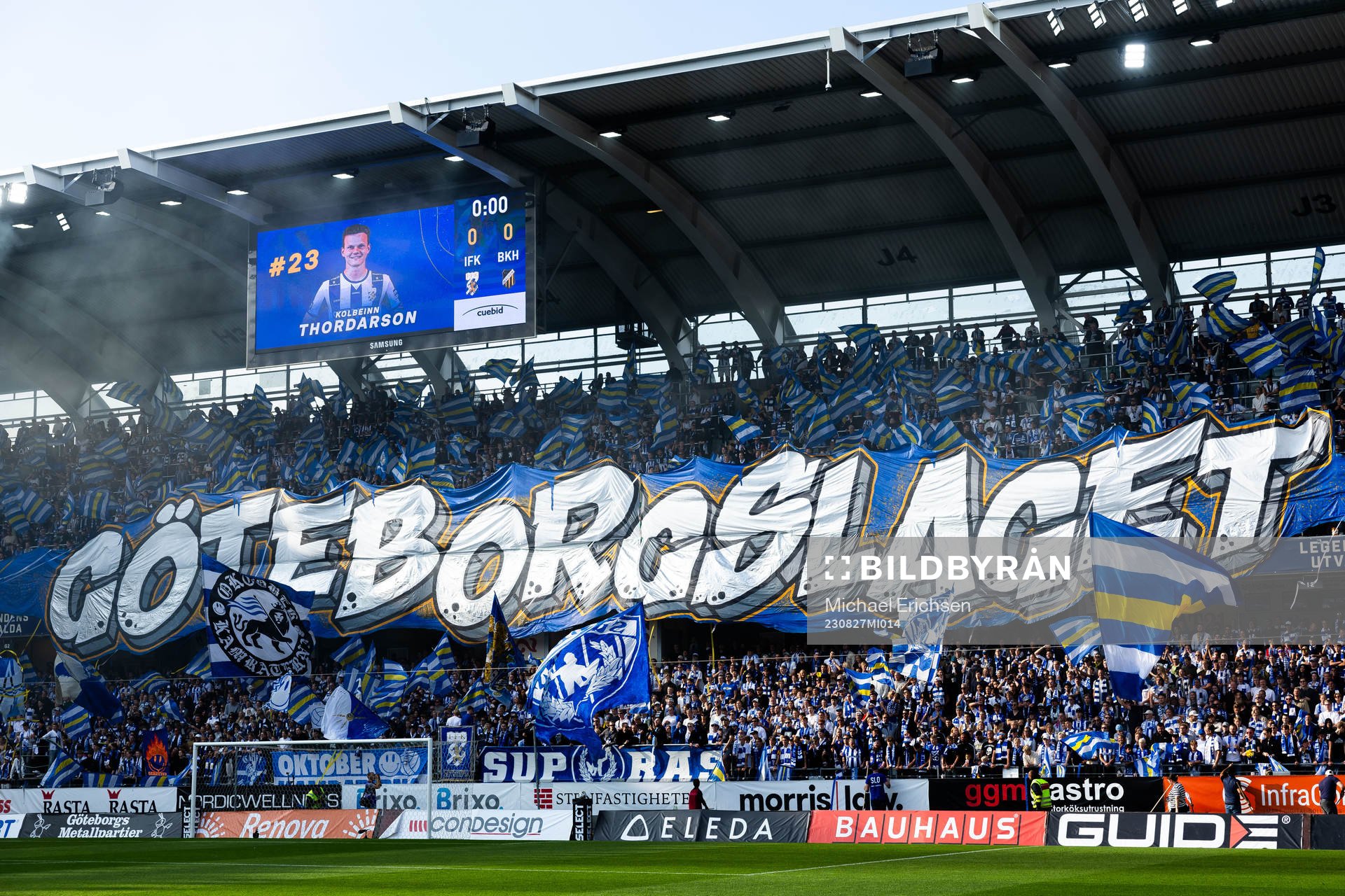 IFK Göteborgs supportrar med tifo