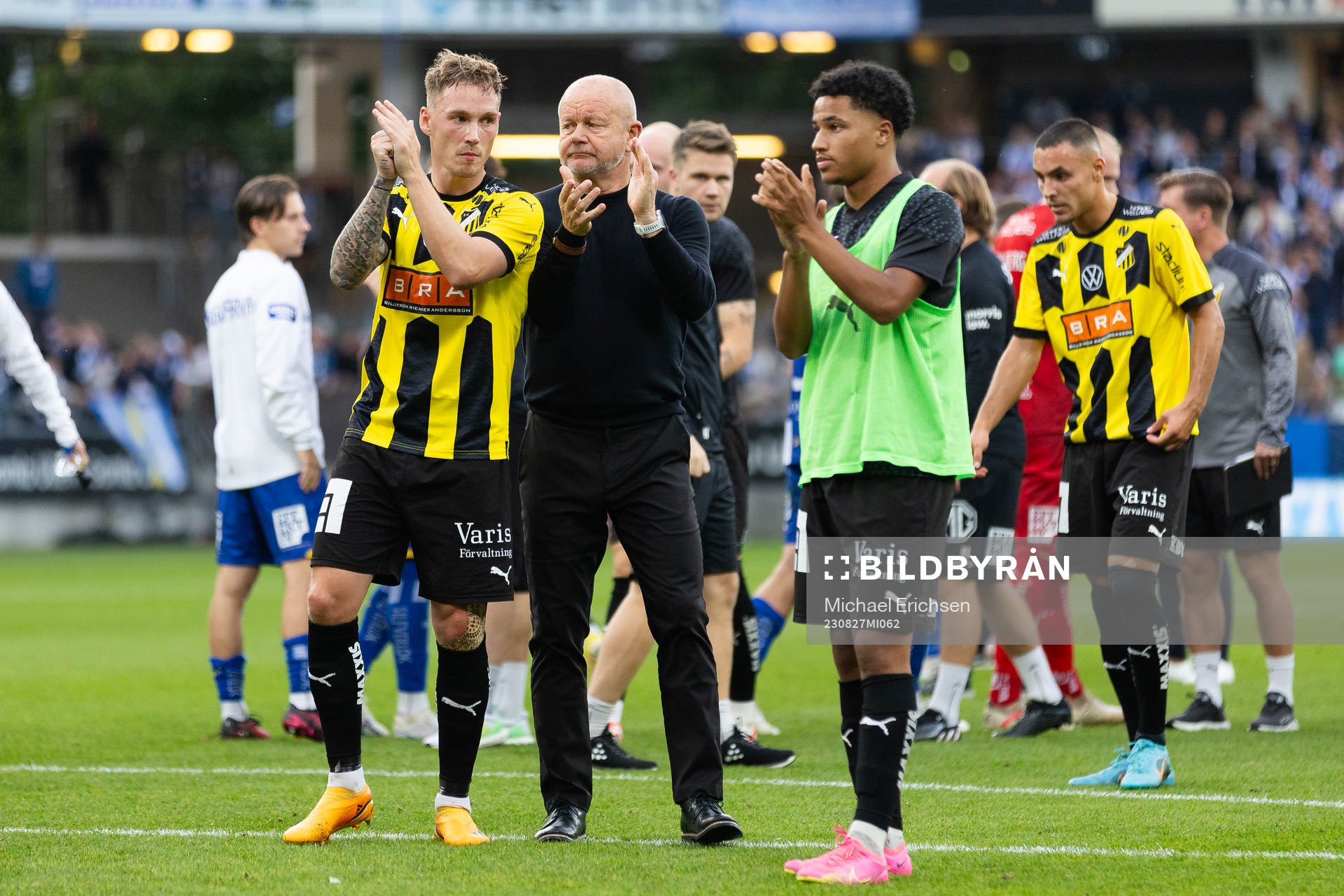 Häckens Jacob Barret Laursen och tränare Per-Mathias