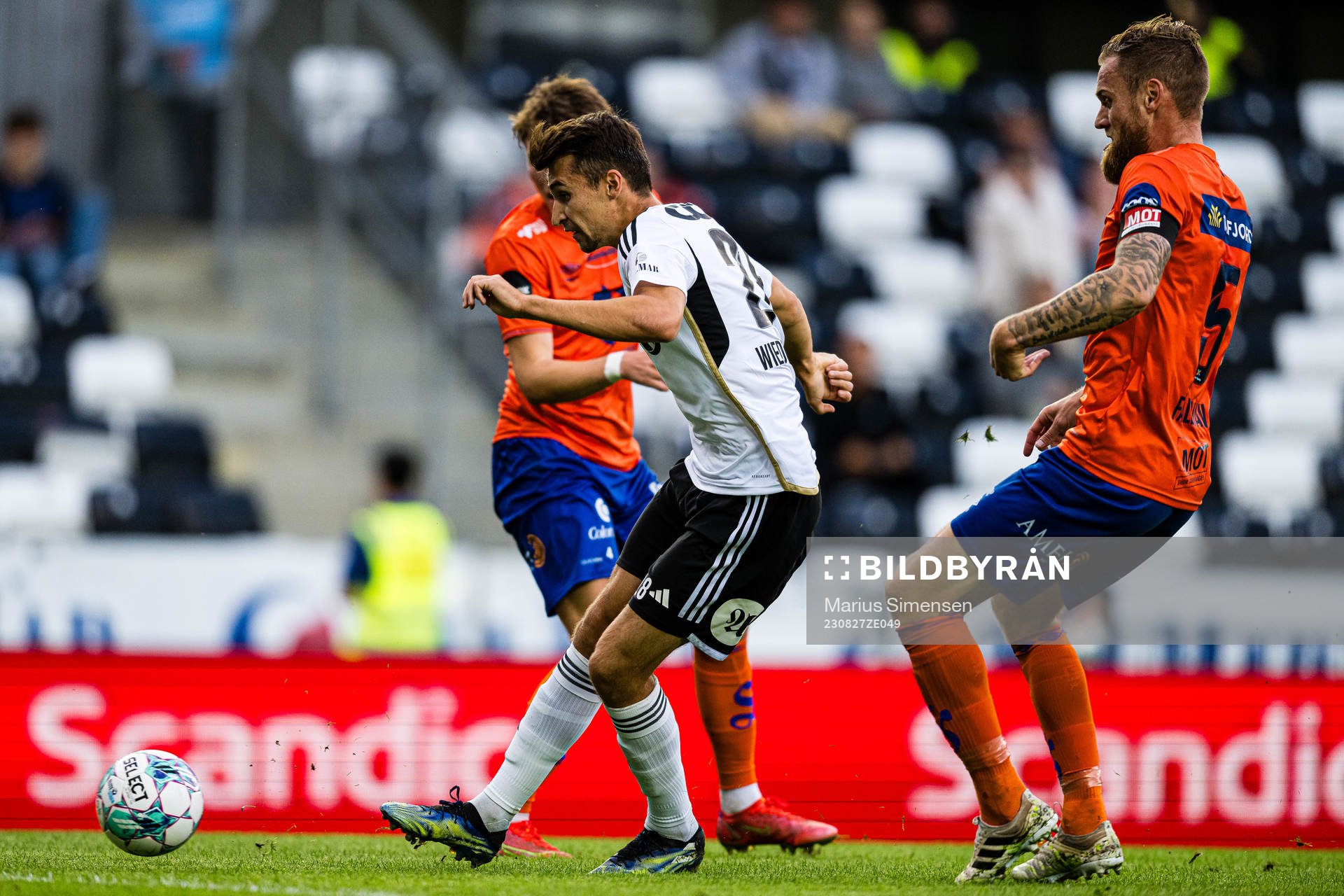 Håkan Wiedesheim-Paul of Rosenborg scores the 1-0 goal