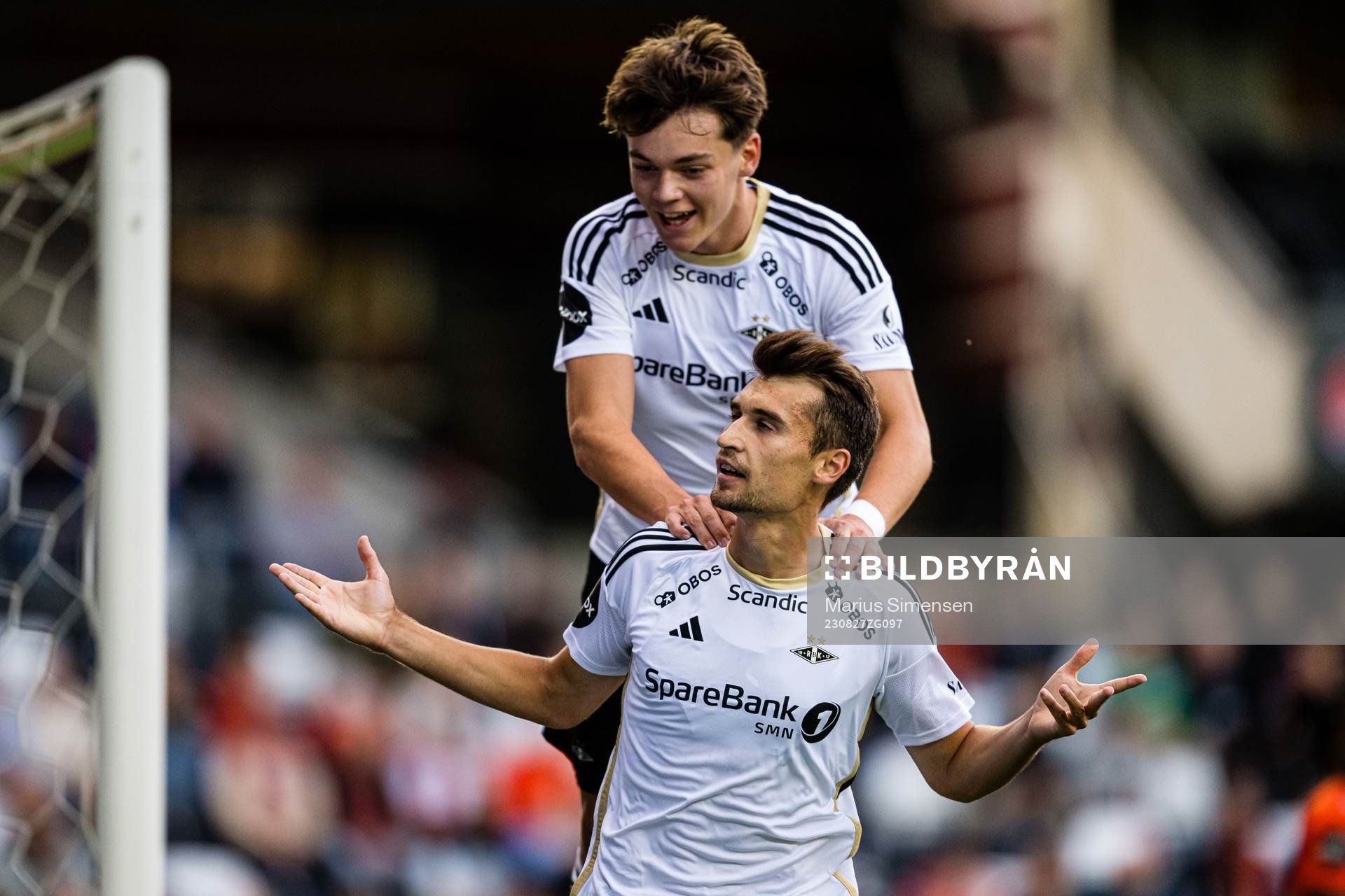 Håkan Wiedesheim-Paul of Rosenborg celebrates with Sverre