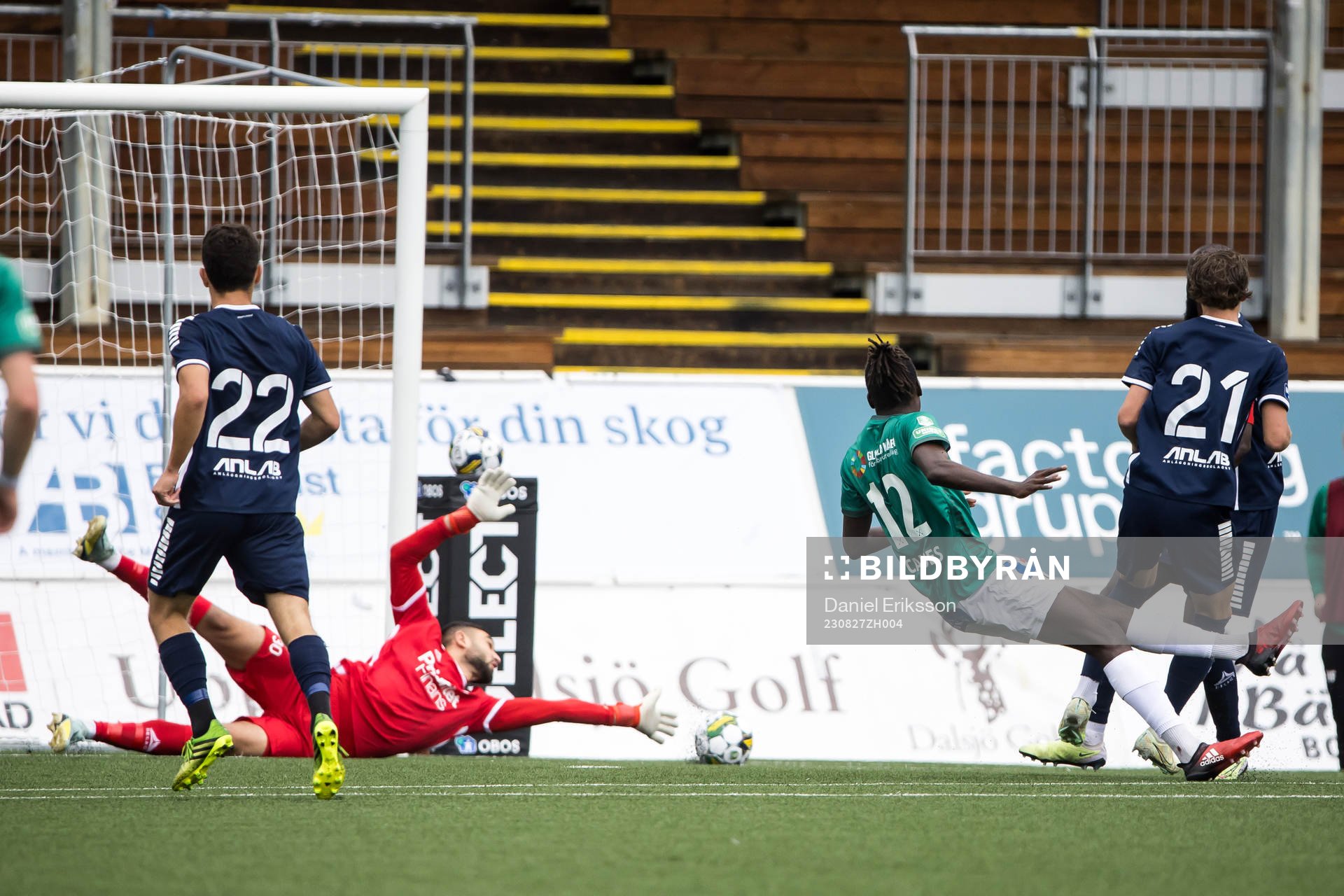 Utsiktens Elias Hadaya och Brages Ieltsin Jeronimo Semedo