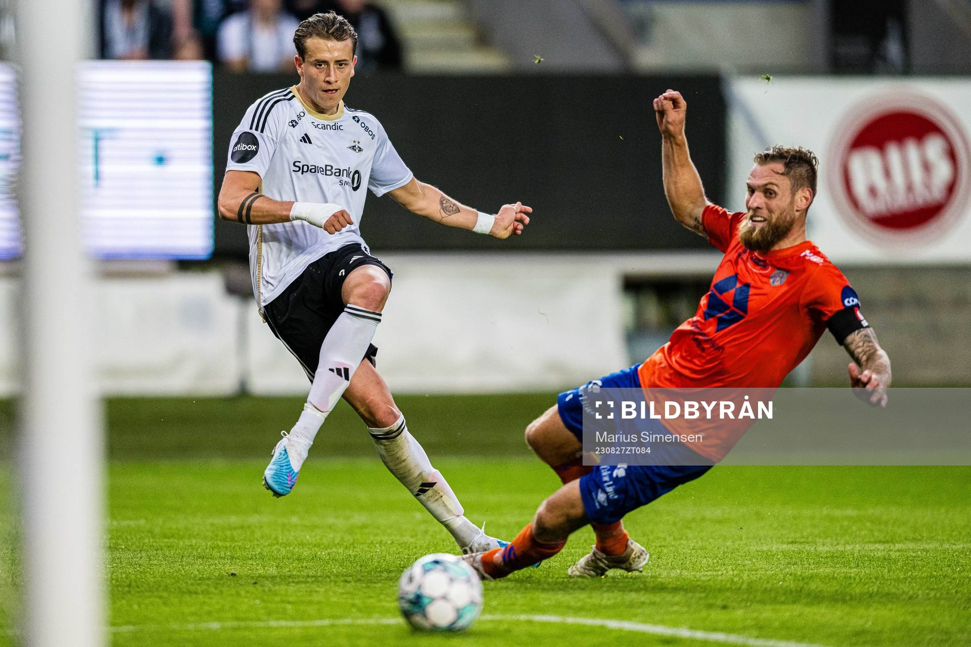 Ole Sæter of Rosenborg and David Fällman of Aalesund