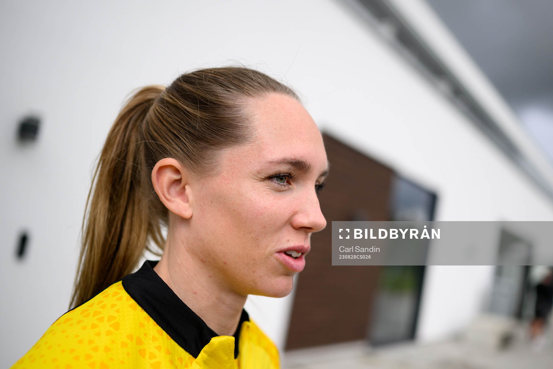 Elin Rubensson blir intervjuad