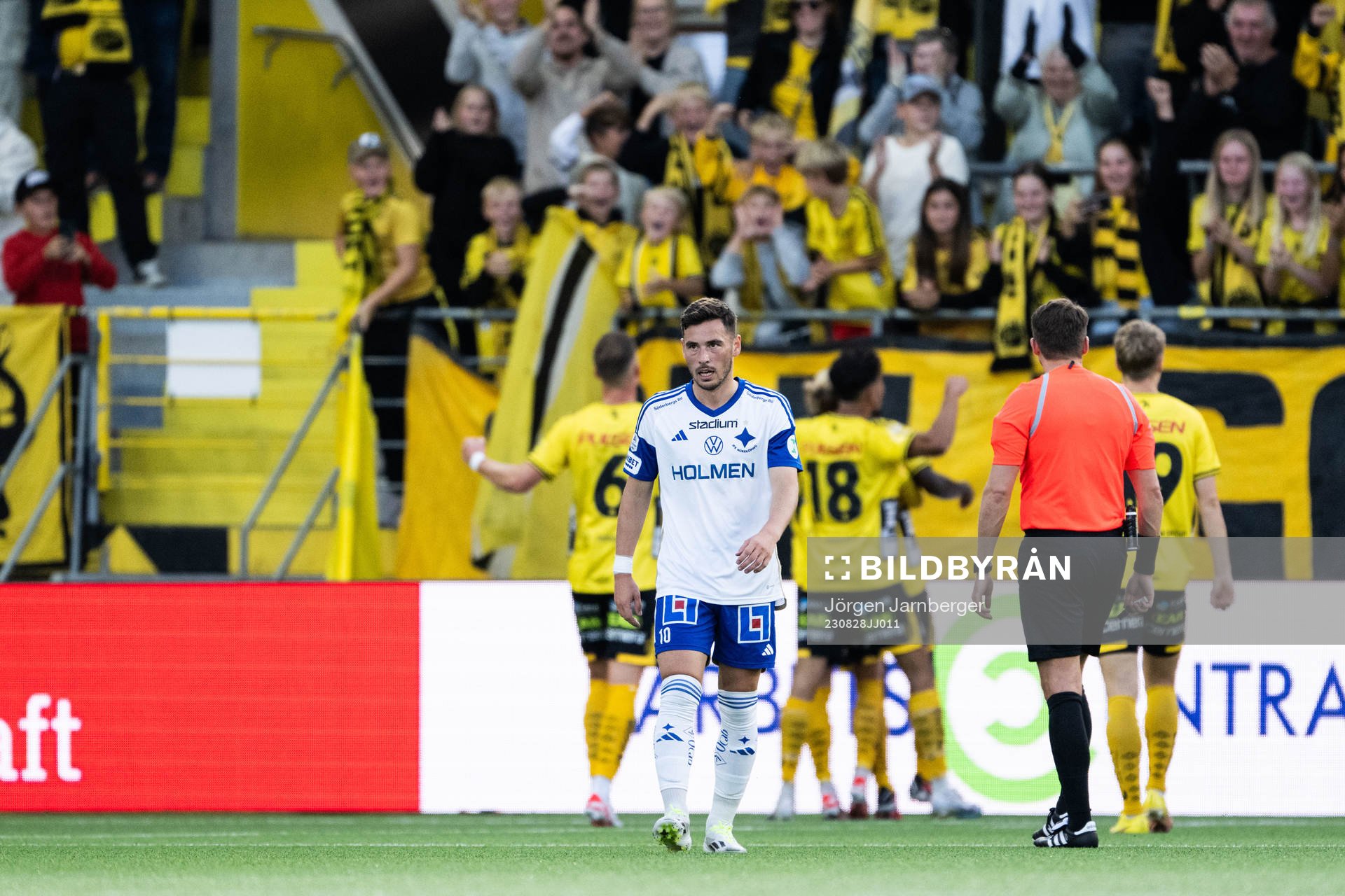 IFK Norrköpings Vito Hammershöy-Mistrati deppar