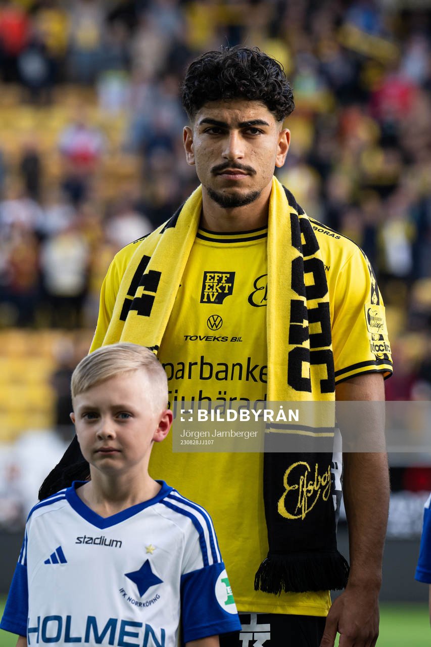 Elfsborgs Ahmed Qasem med halsduk