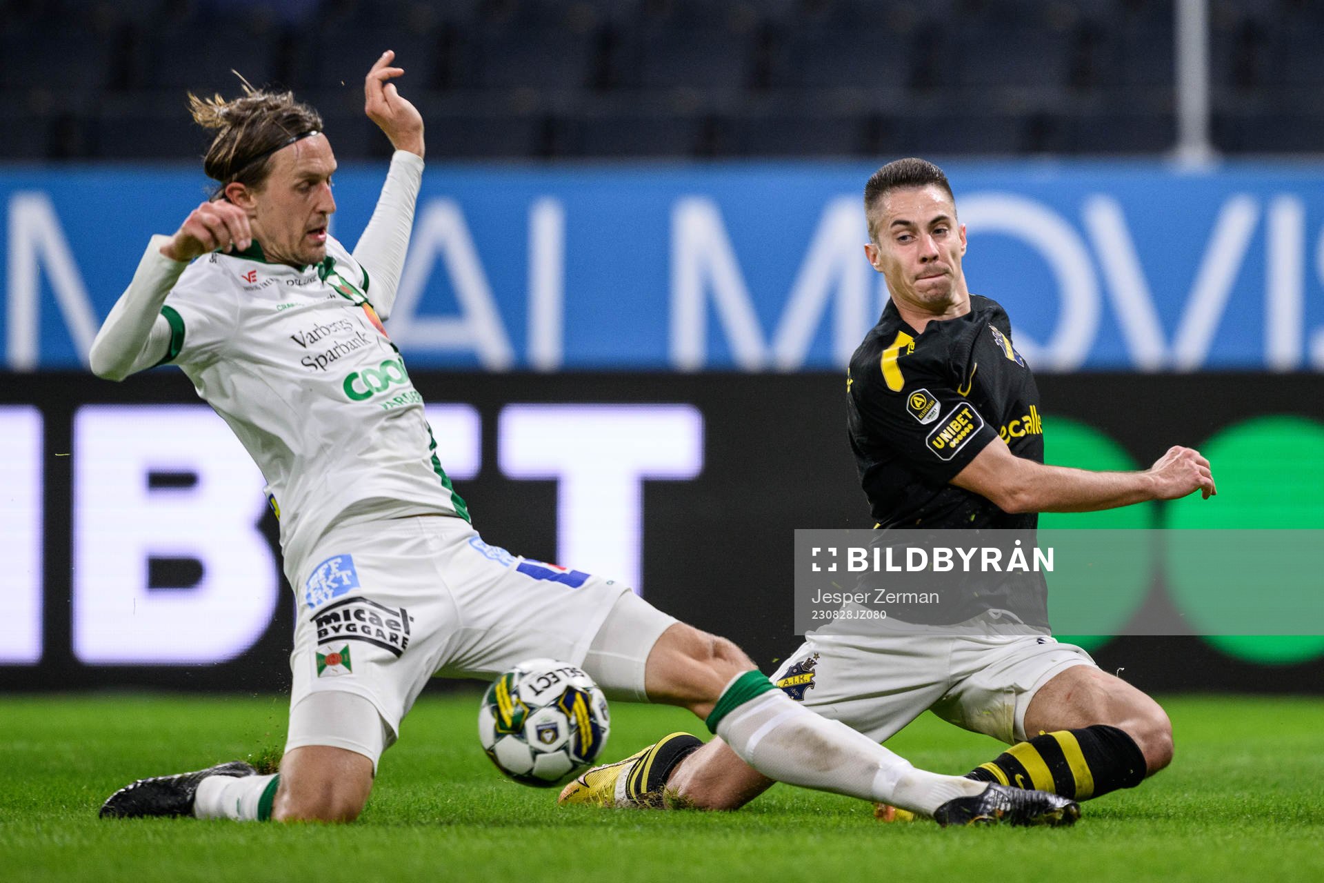 Varbergs Joakim Lindner och AIKs Dino Besirovic