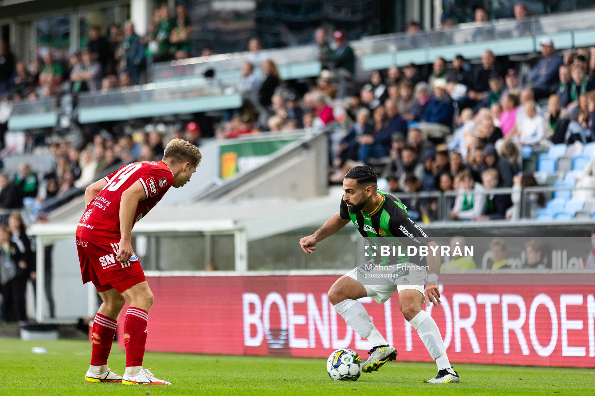 Skövde AIKs Samuel Sörman och GAIS Mervan Celik