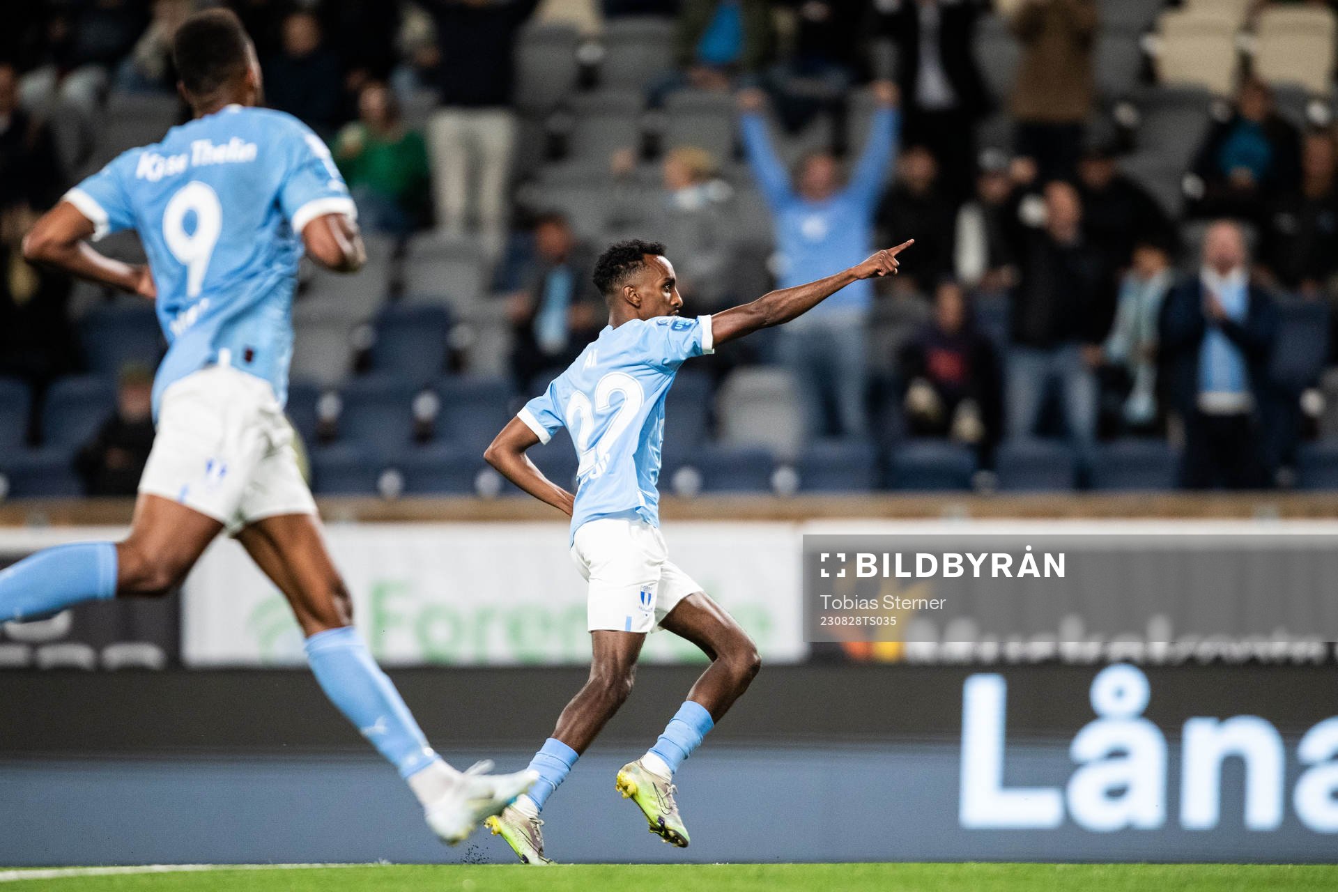 Malmö FFs Taha Ali jublar