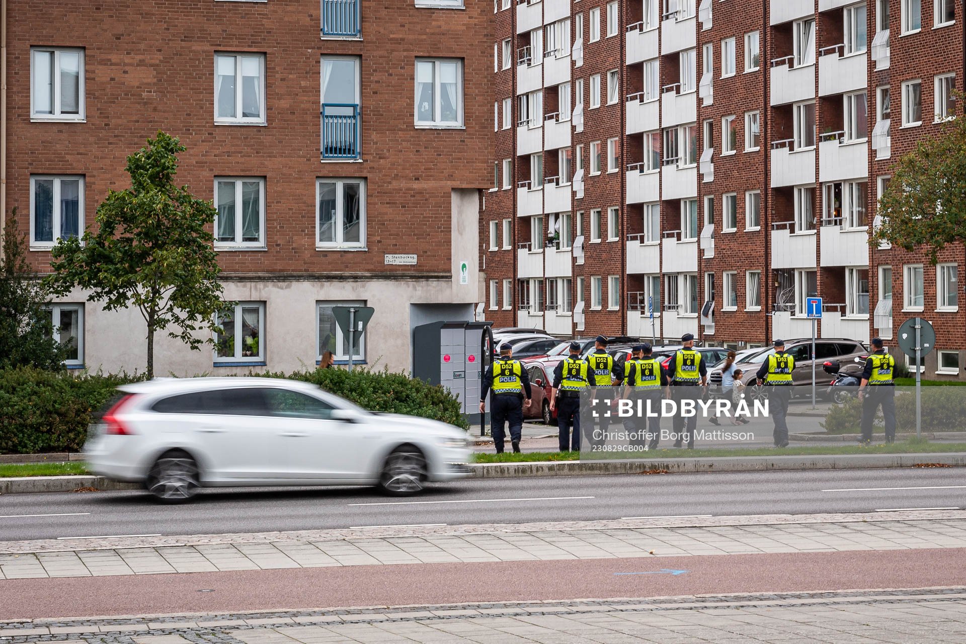 Poliser går utanför Olympia