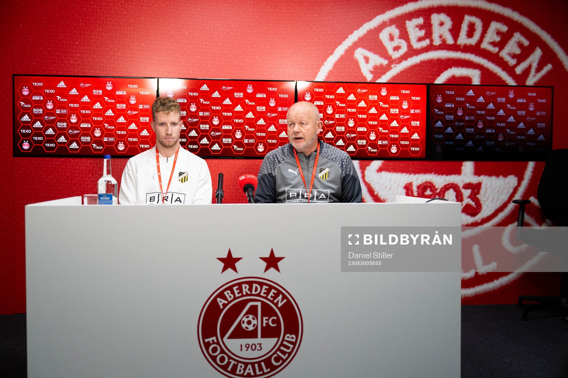 Samuel Gustafson and head coach Per-Mathias Høgmo  of