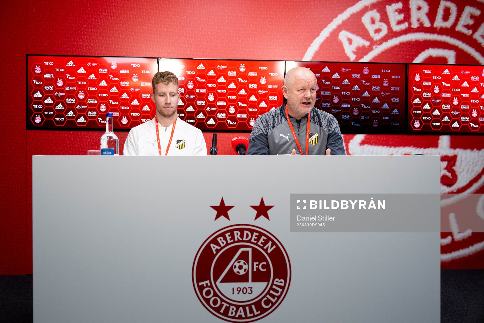 Samuel Gustafson and head coach Per-Mathias Høgmo  of