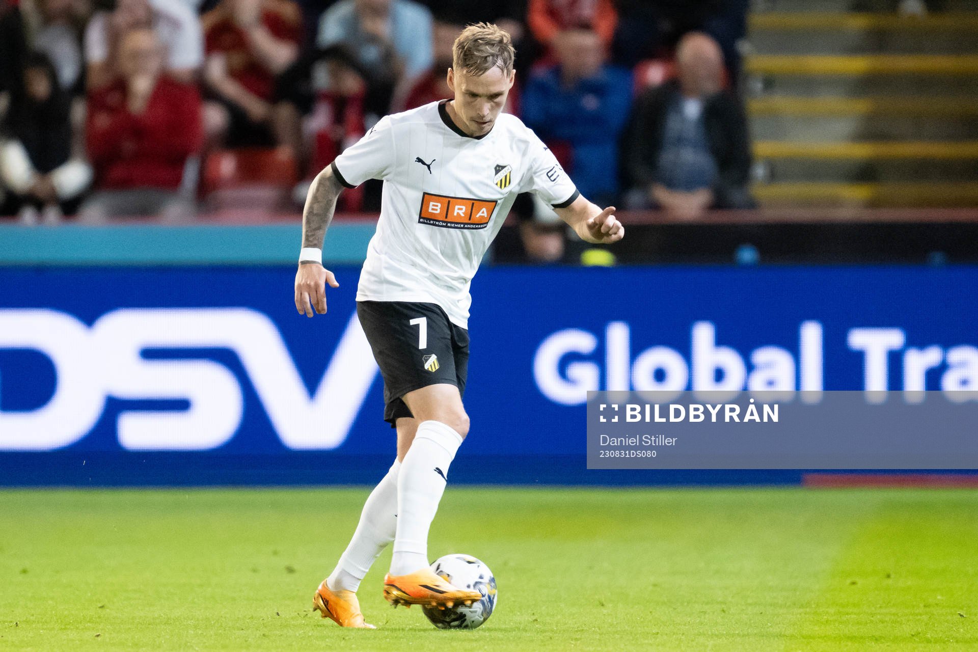 Jacob Barret Laursen of Häcken