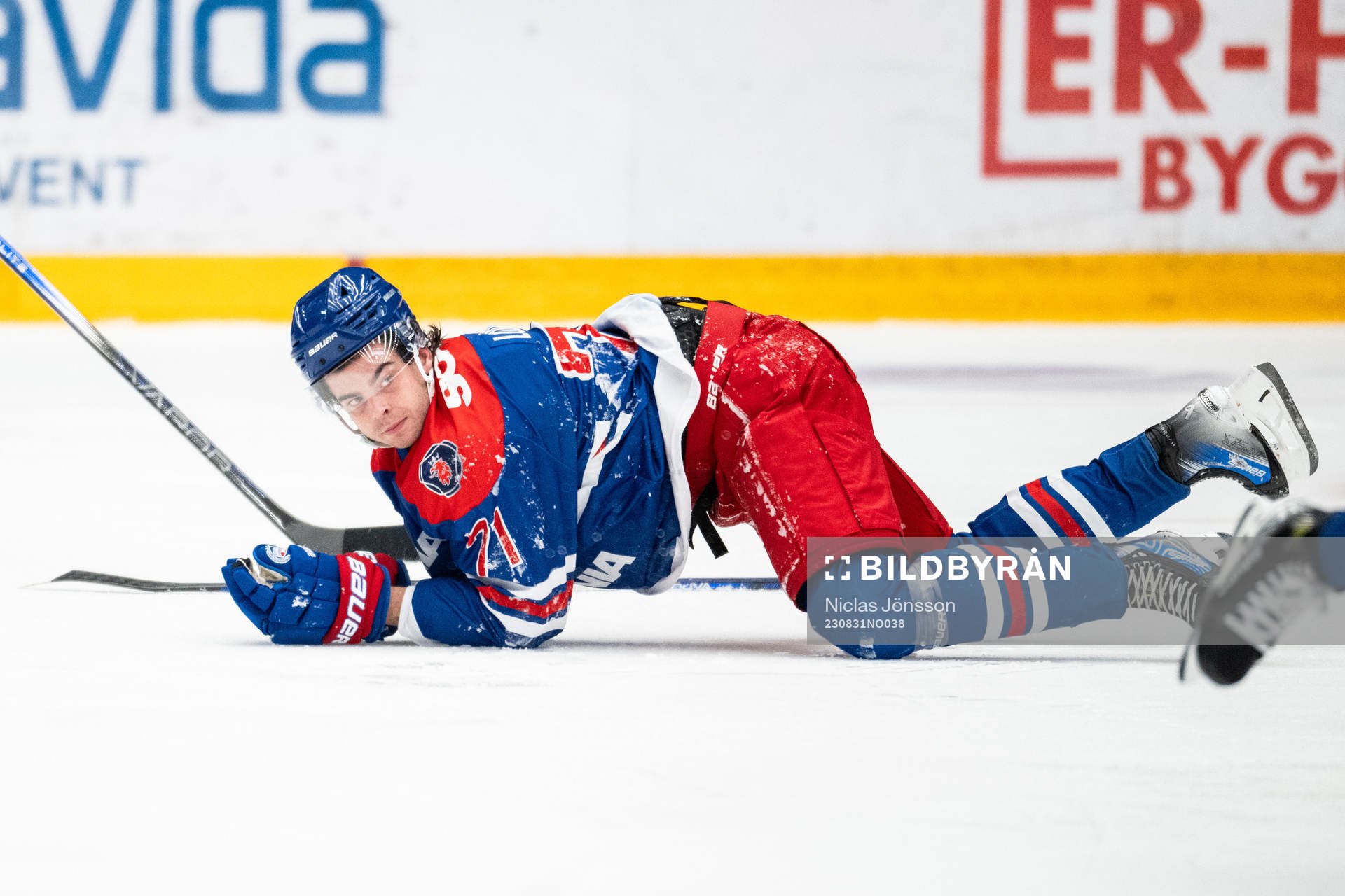 Oskarshamns Viktor Lodin har ont