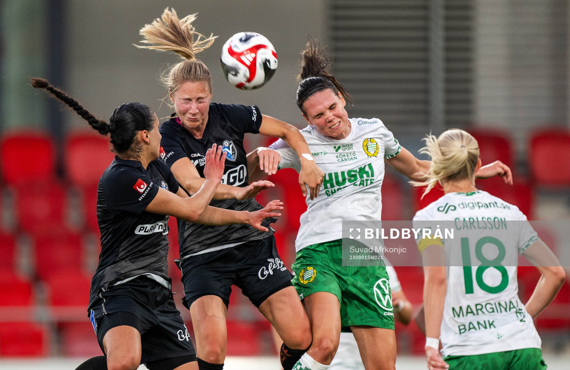 Växjö DFFs Juliette Mikaela Kemppi och Hammarbys Simone