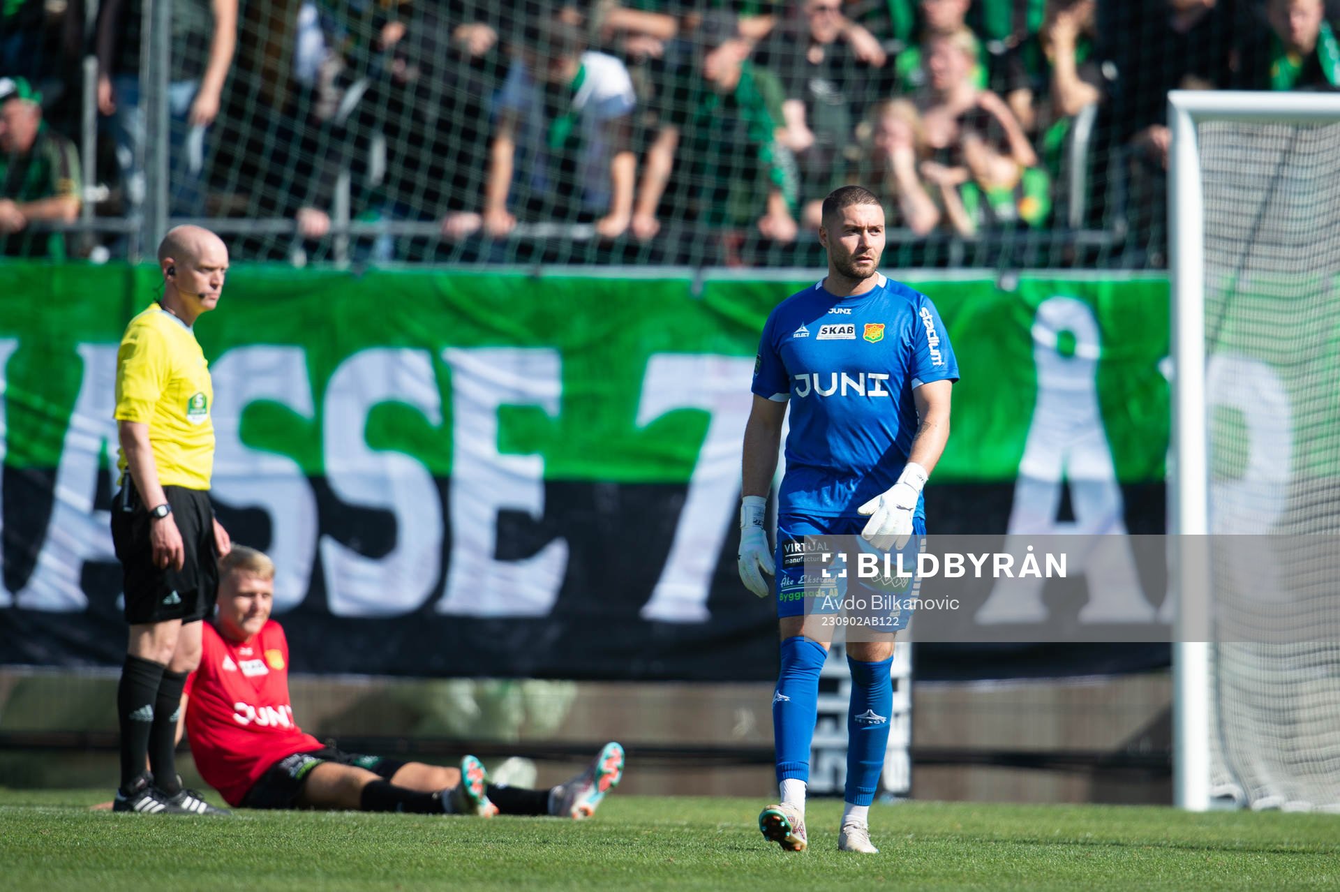 GAISs målvakt Mergim Krasniqi deppar