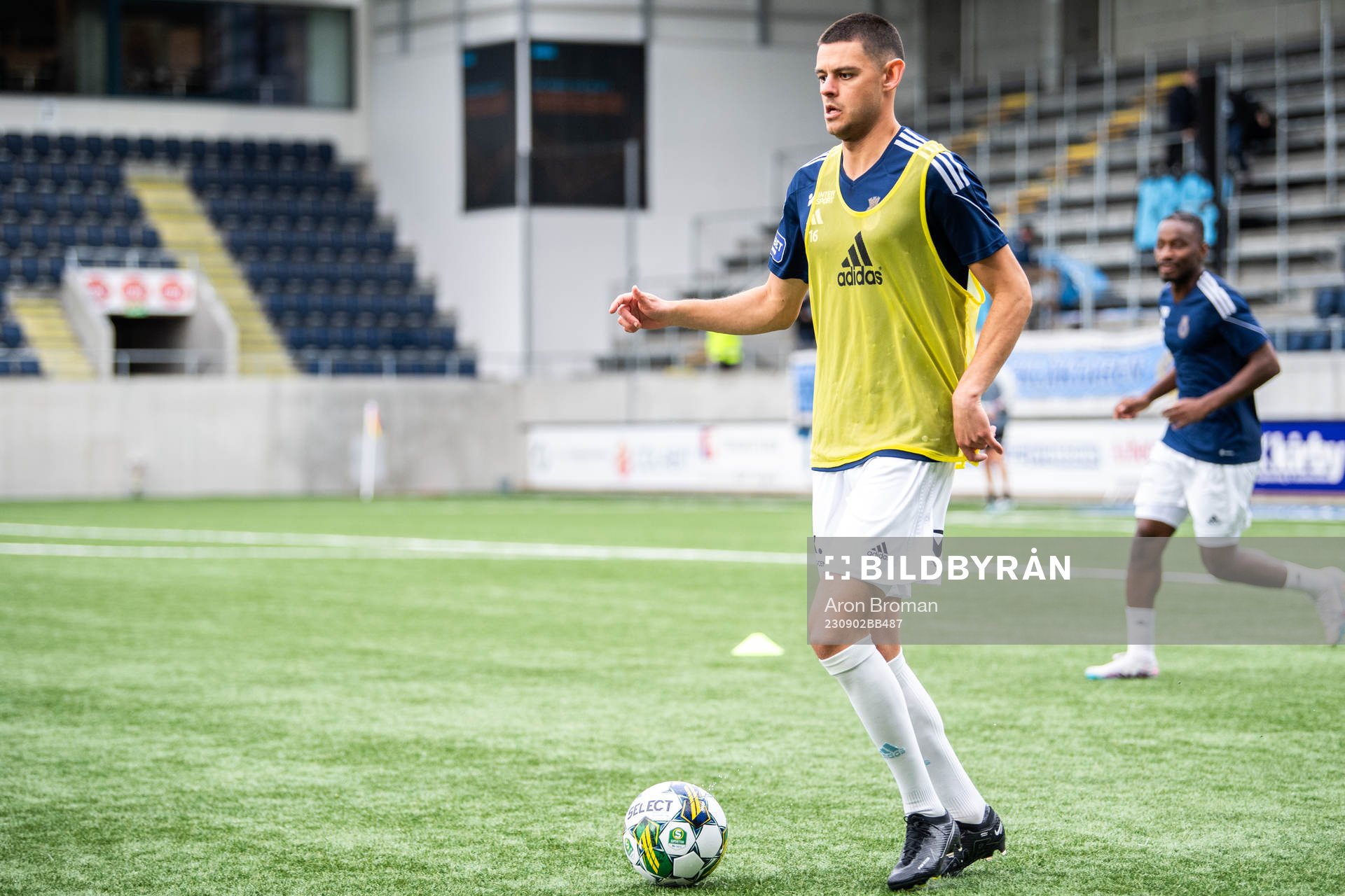 Gefles Kevin Persson inför fotbollsmatchen i Superettan mellan Gefle och Jönköpings Södra den 2 september 2023 i Gävle. 