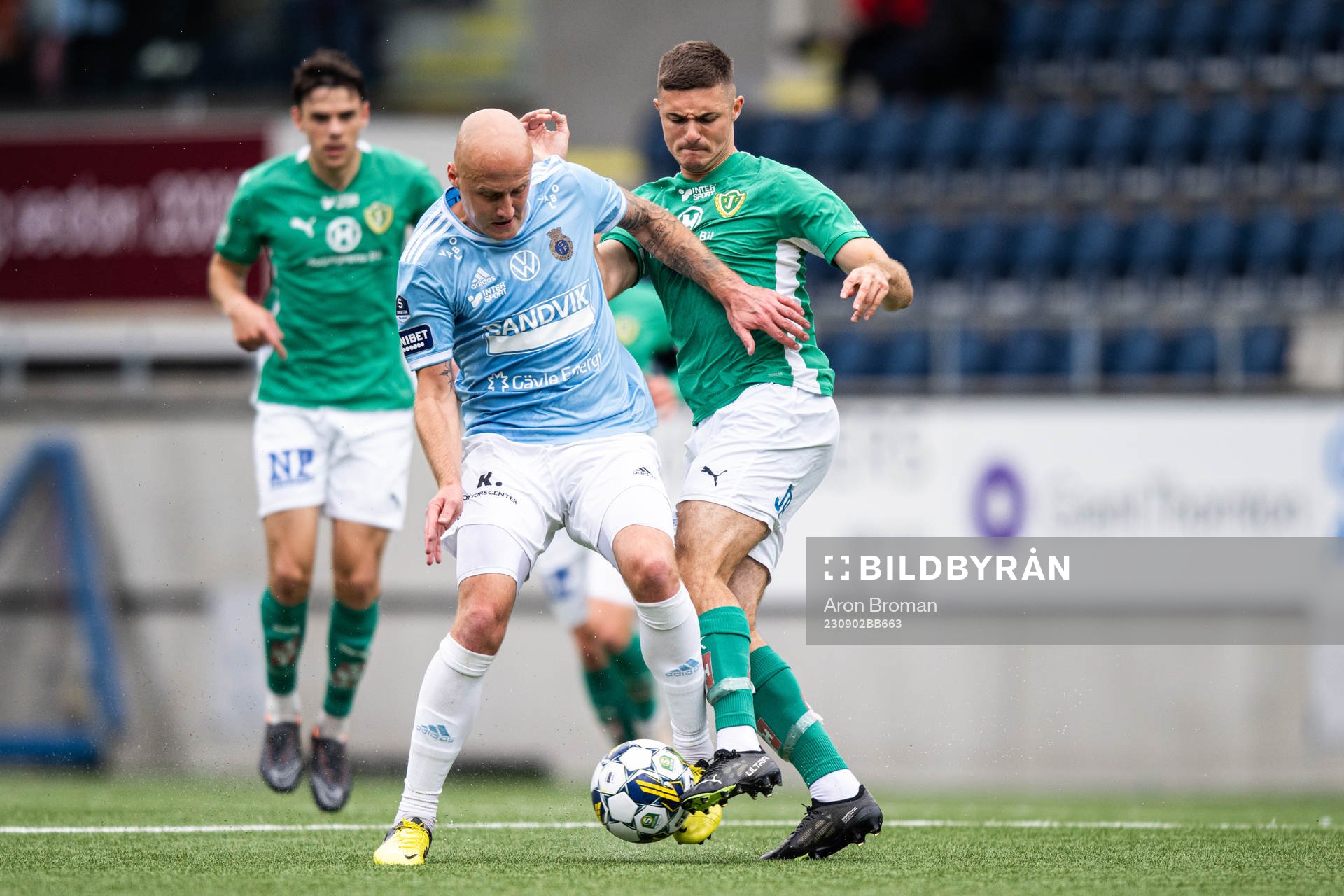 Gefles Anton Lundin och Jönköpings Södras Marko Nikolic