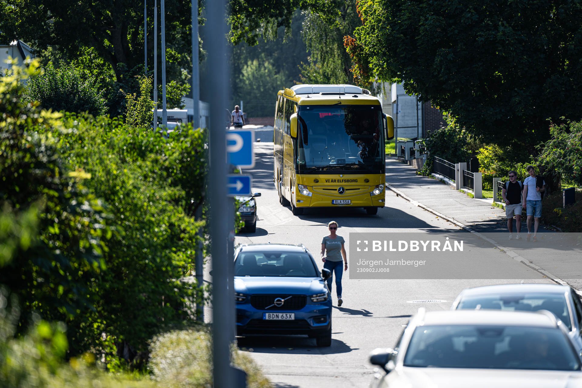 Elfsborgs spelarbuss anländer  till Finnvedsvallen
