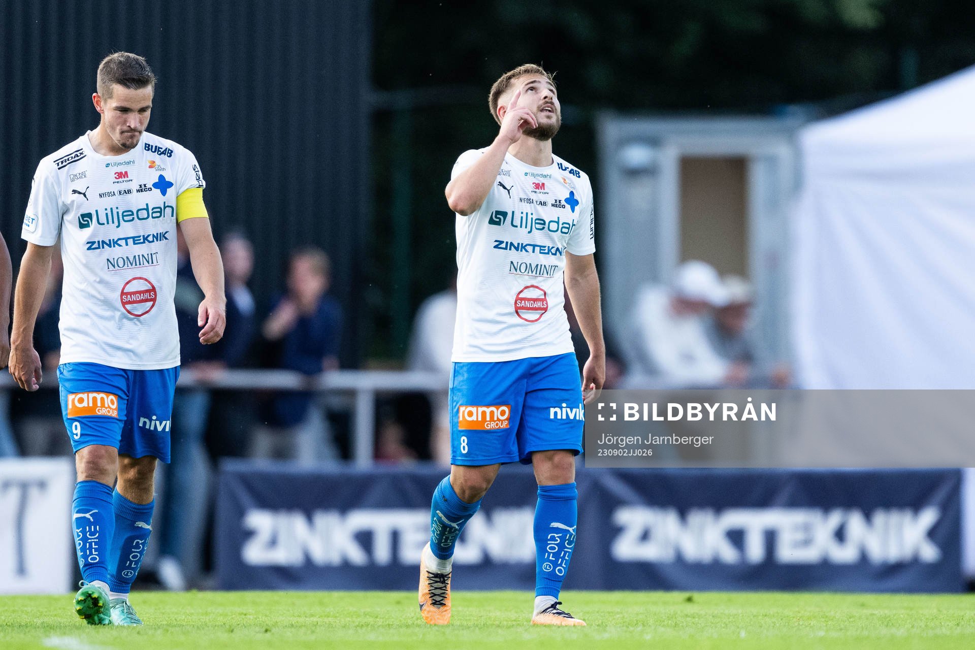 Värnamos Albion Ademi jublar