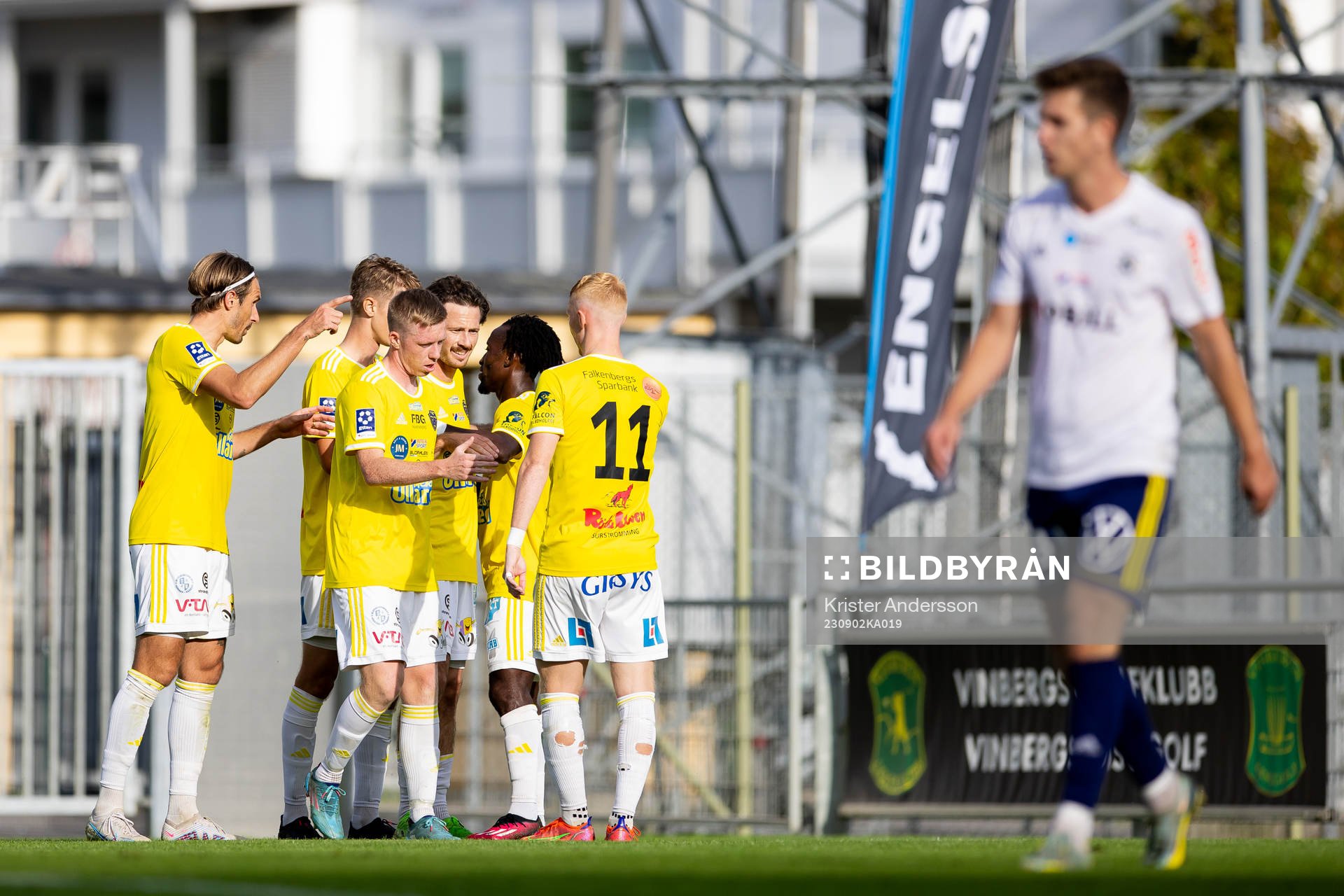 Falkenbergs spelare jublar
