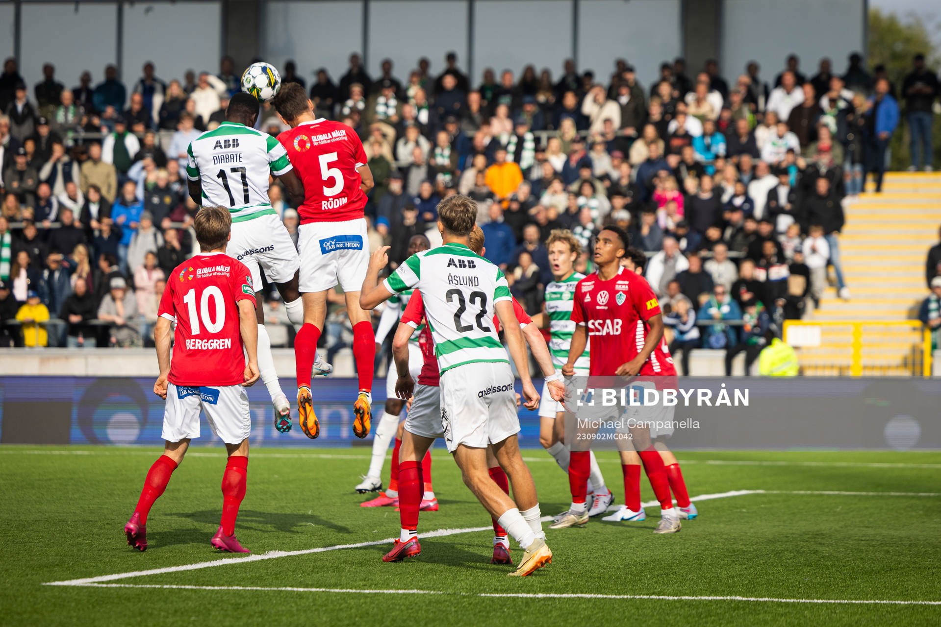 Västerås SKs Ibrahim Yalatif Diabaté mot Brages Pontus
