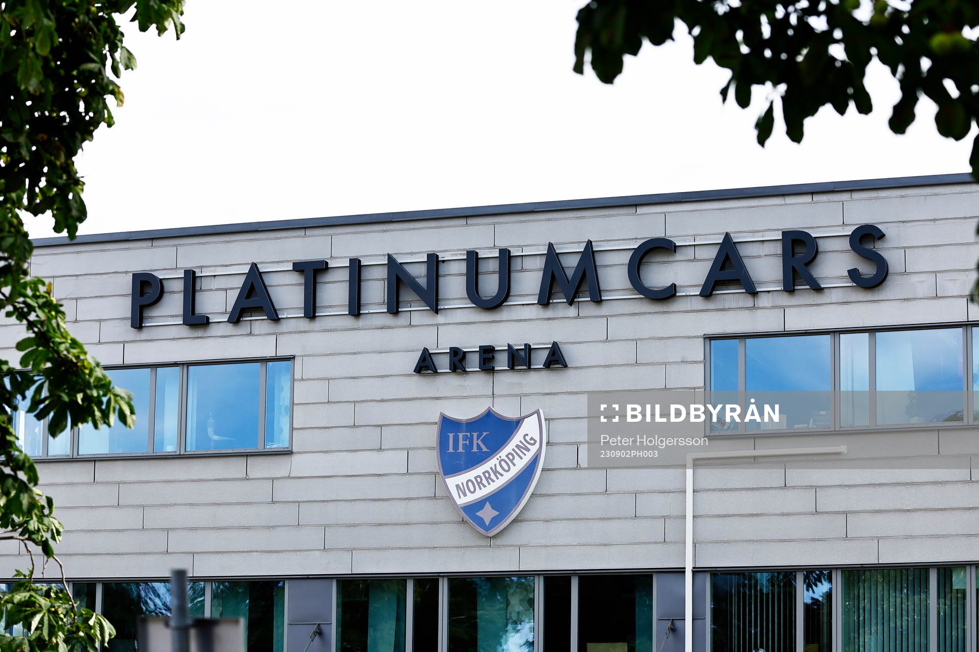 Platinumcars Arena