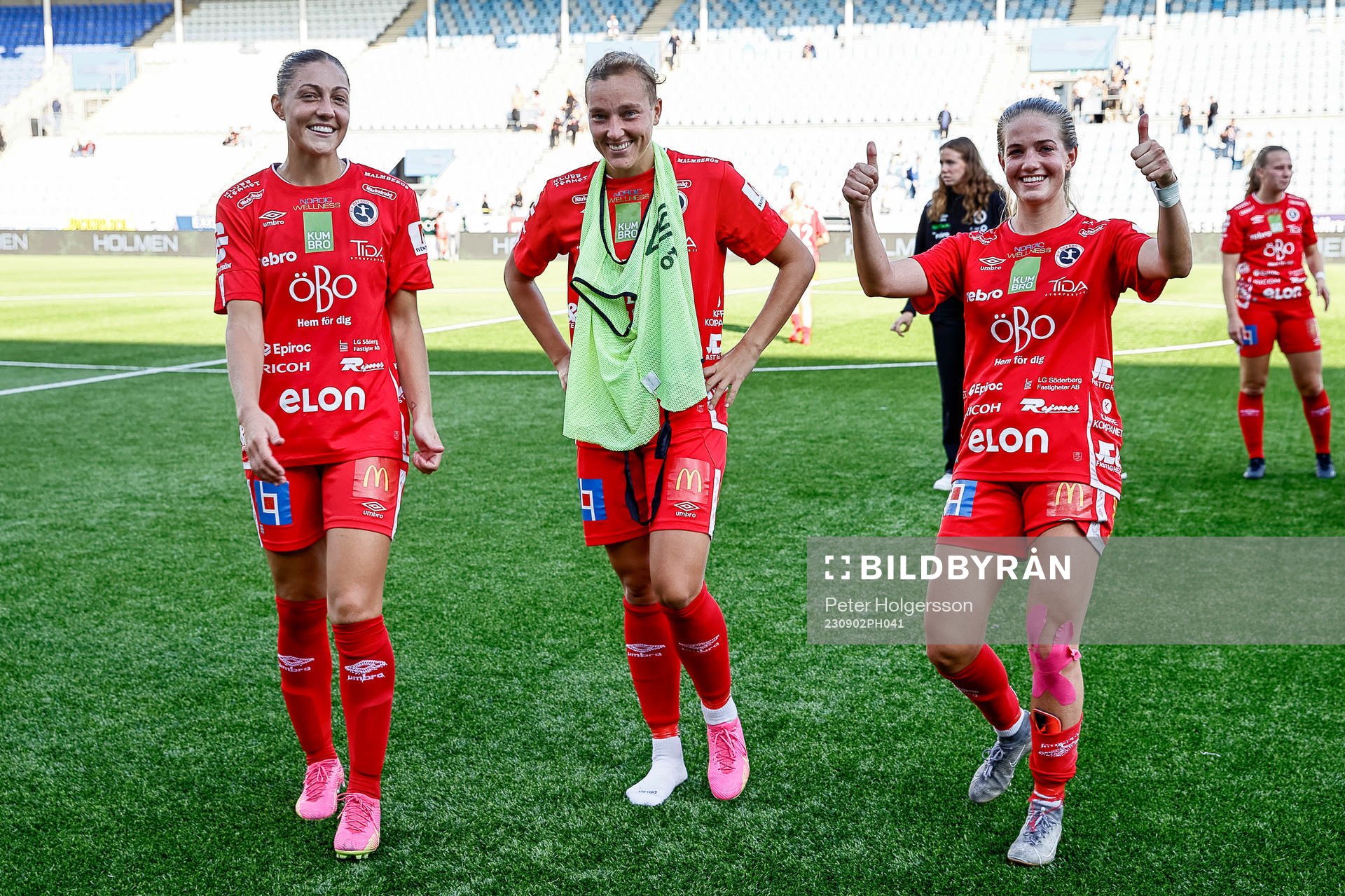 Örebros Hannah Davison, Jenny Danielsson och Regan