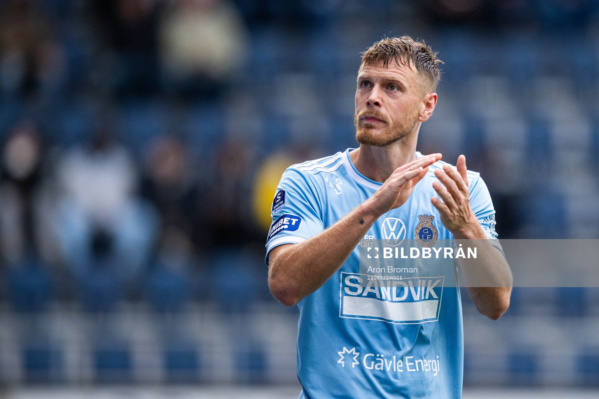 Gefles Leo Englund jublar