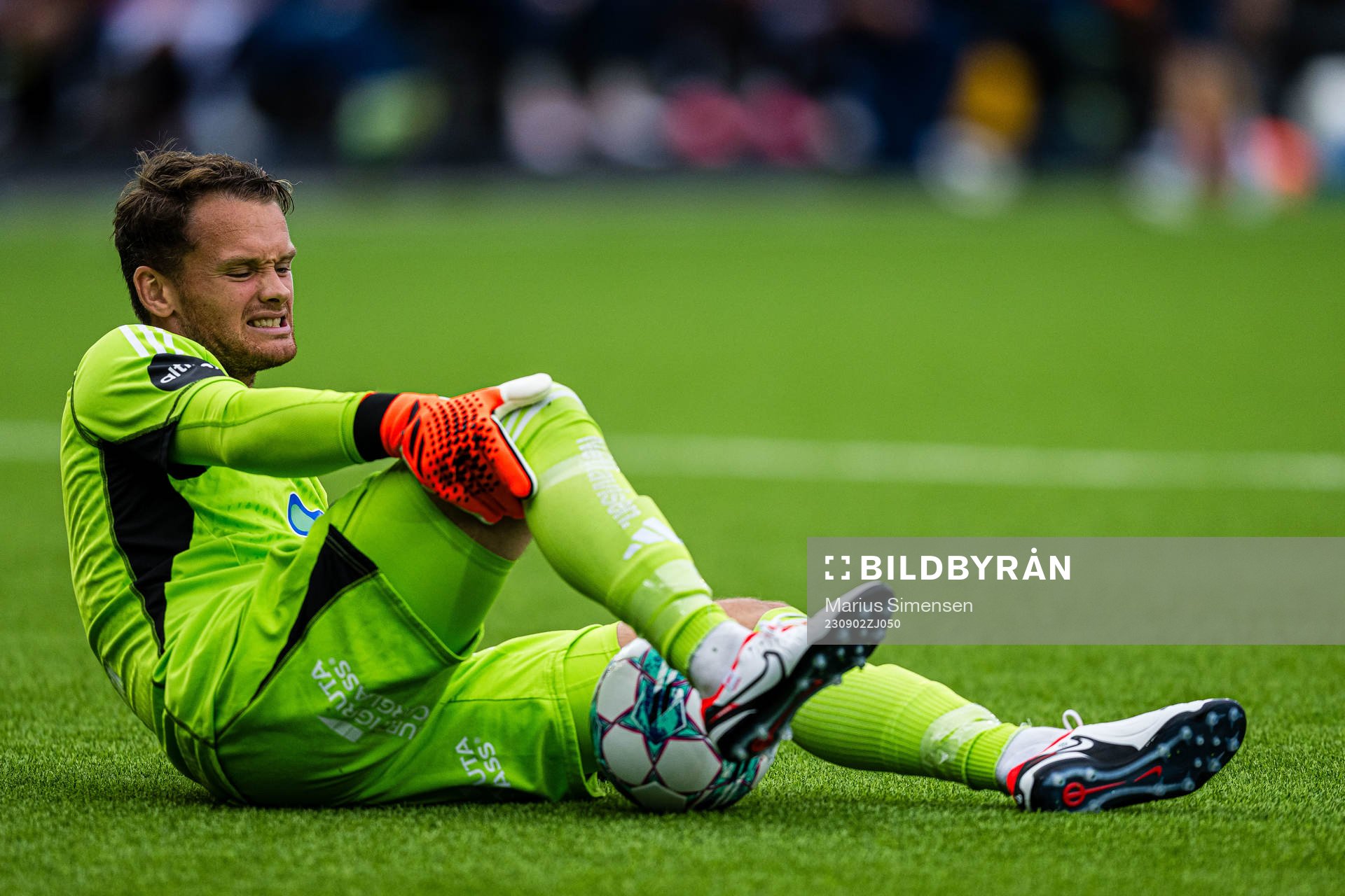 Jacob Storevik of Vålerenga in pain