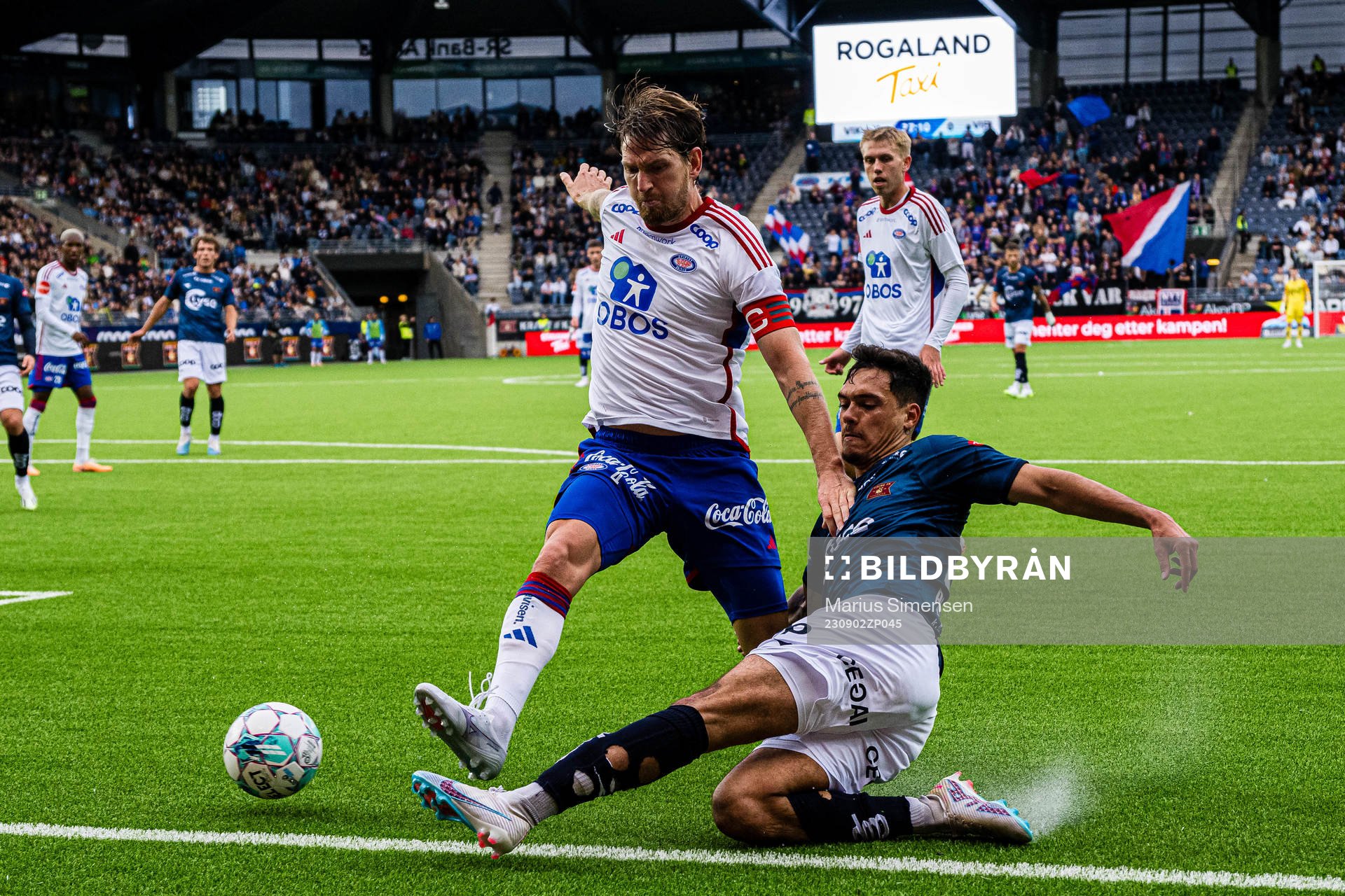 Stefan Strandberg of Vålerenga and David Brekalo of Viking