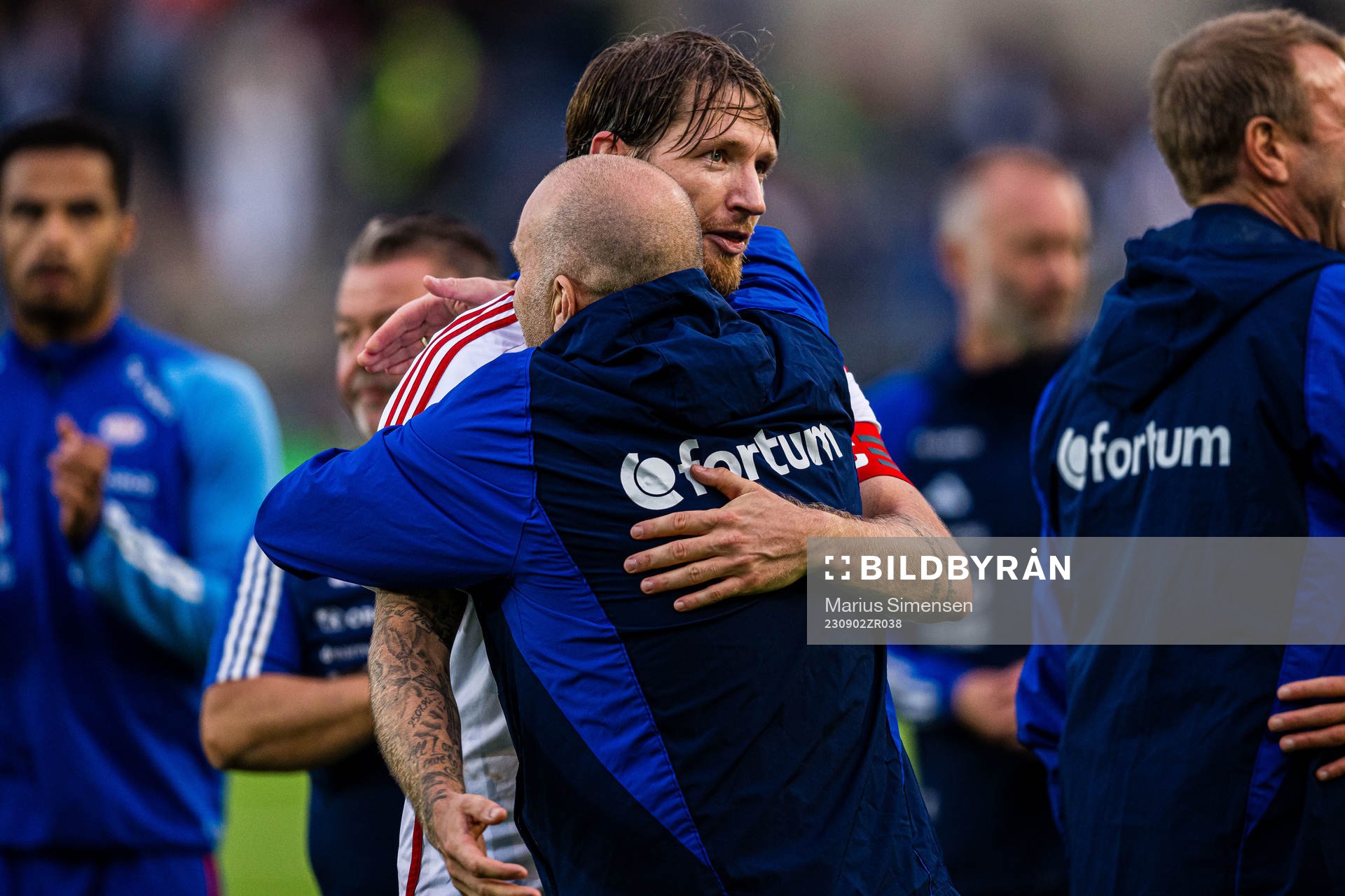 Stefan Strandberg of Vålerenga and Geir Bakke, head coach
