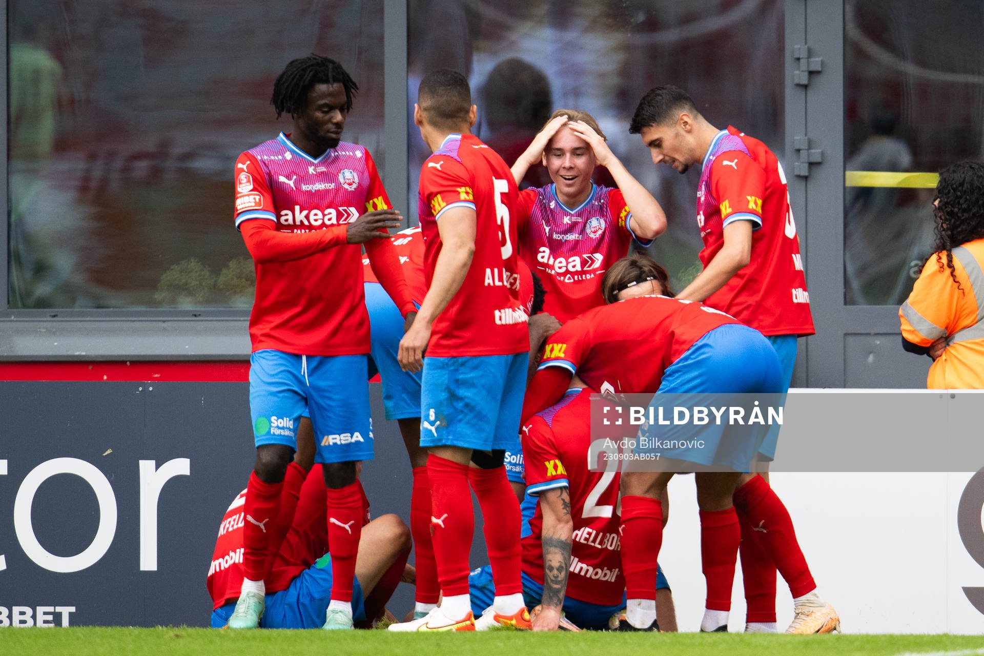 Helsingborgs Adam Hellborg jublar