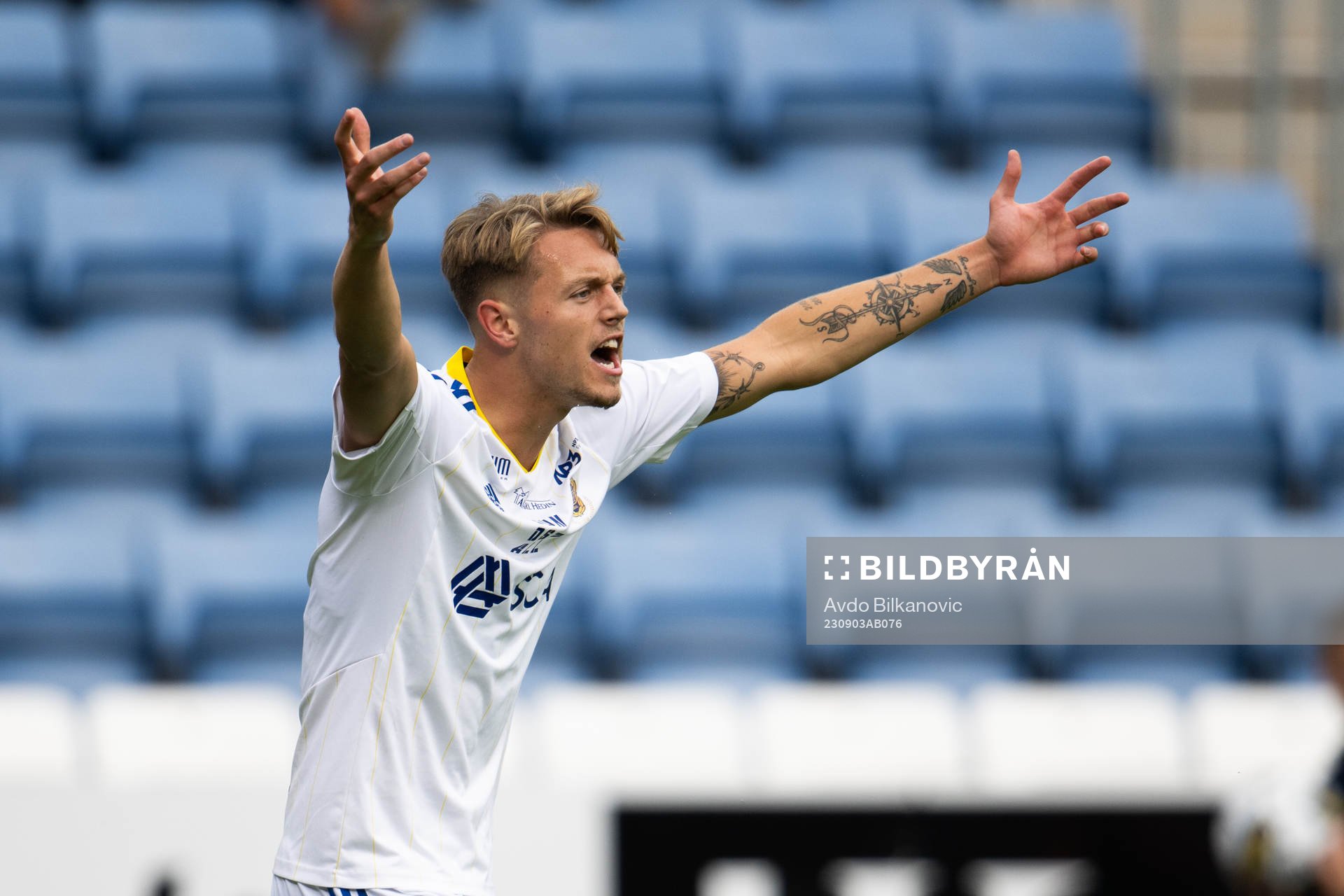 GIF Sundsvalls Ludvig Nåvik agerar