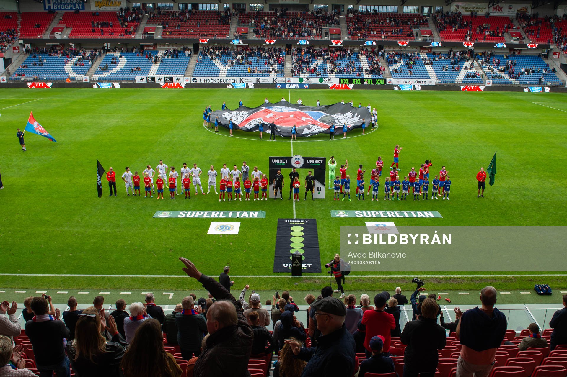 Helsingborgs och GIF Sundsvalls spelare