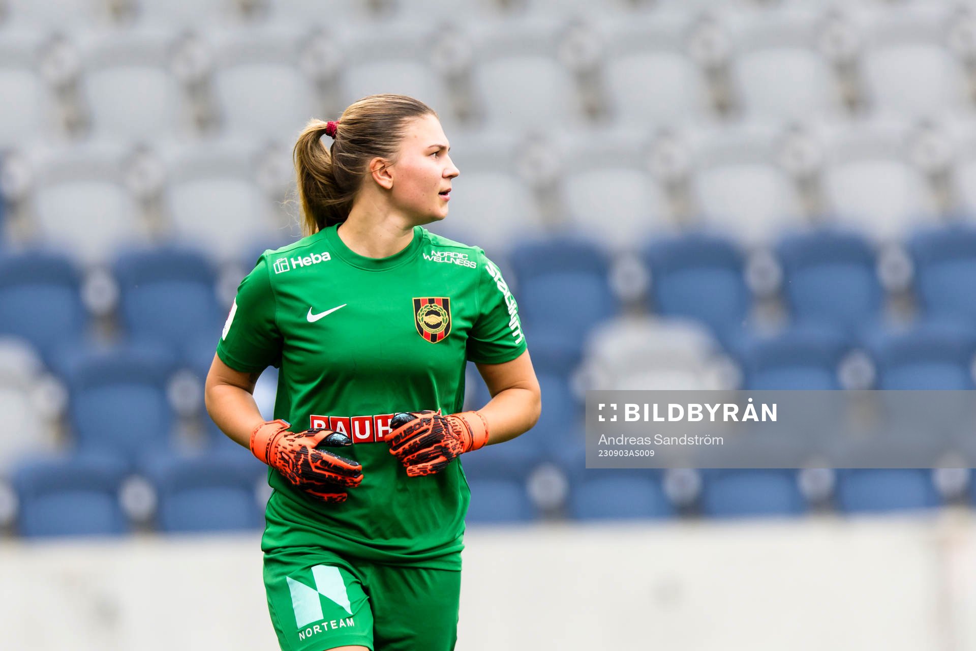 Brommapojkarnas målvakt Anna Aurora Koivunen