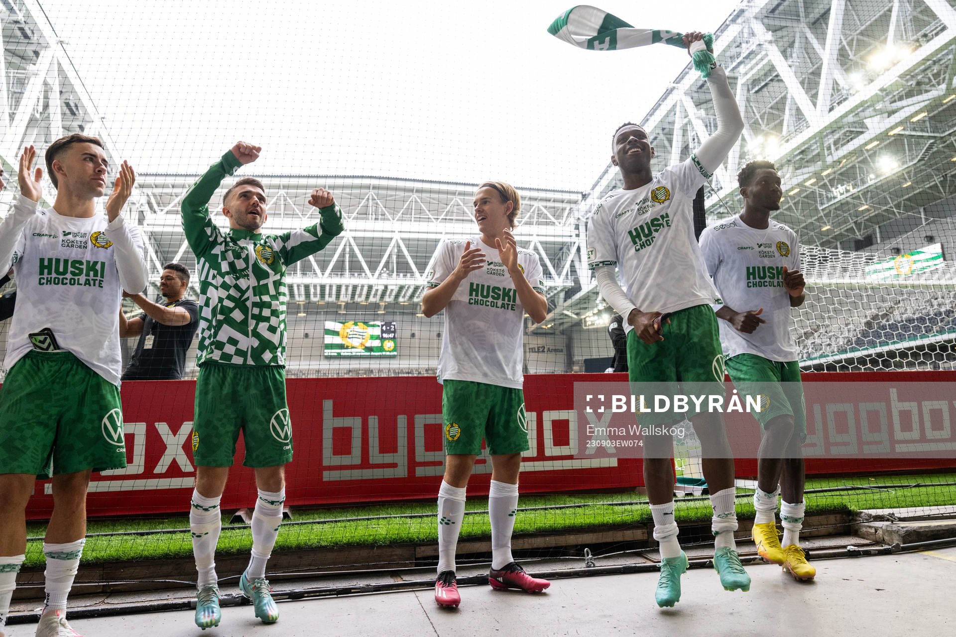 Hammarbys spelare jublar