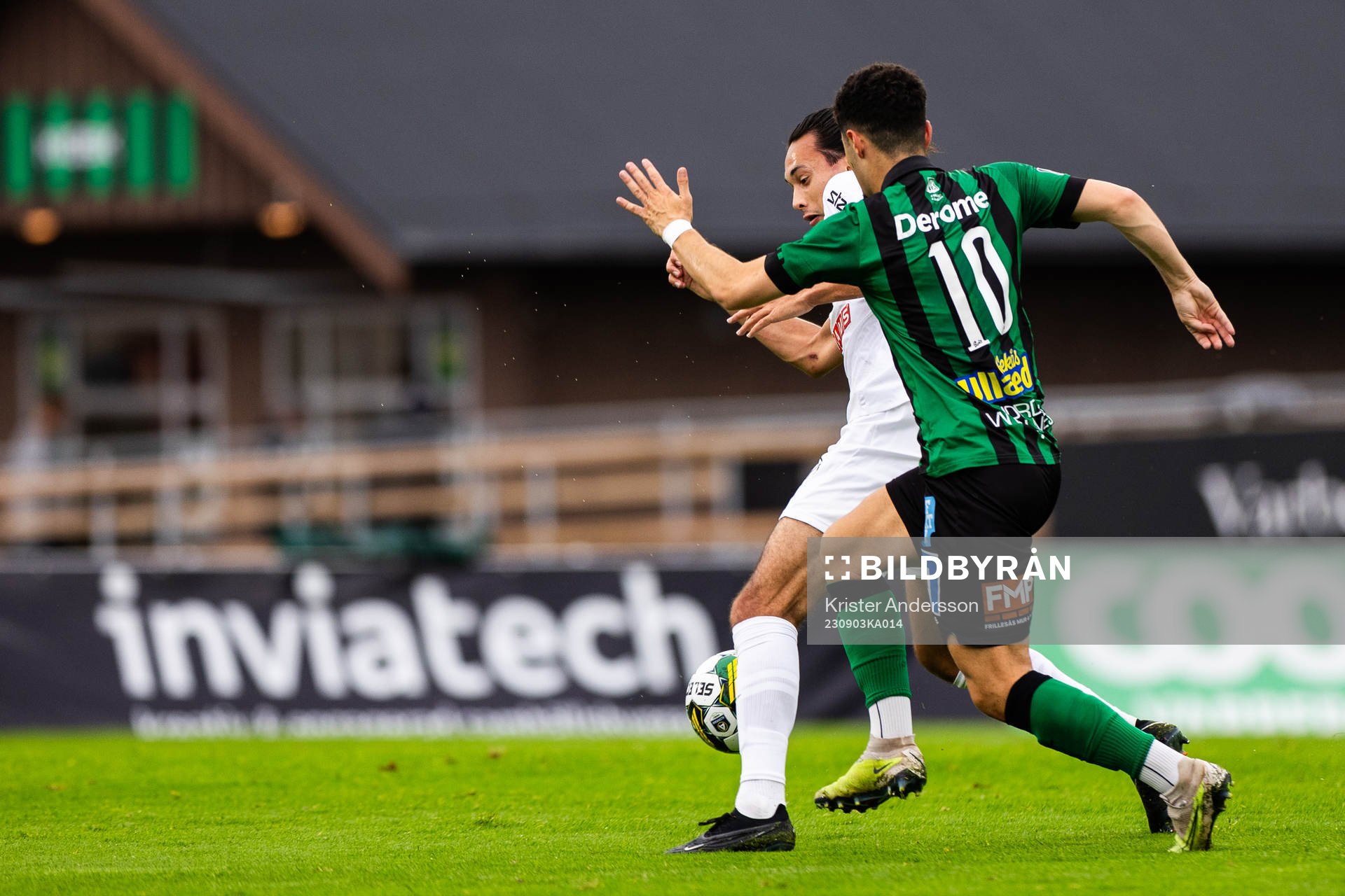 Varbergs Ismet Lushaku och Brommapojkarnas Monir Jelassi