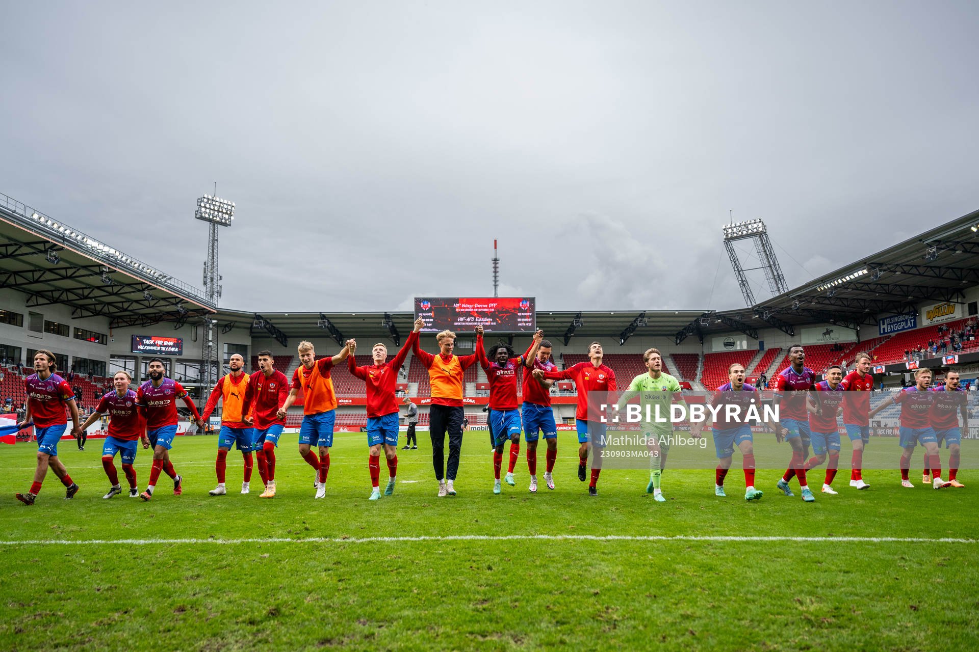 Helsingborgs spelare jublar