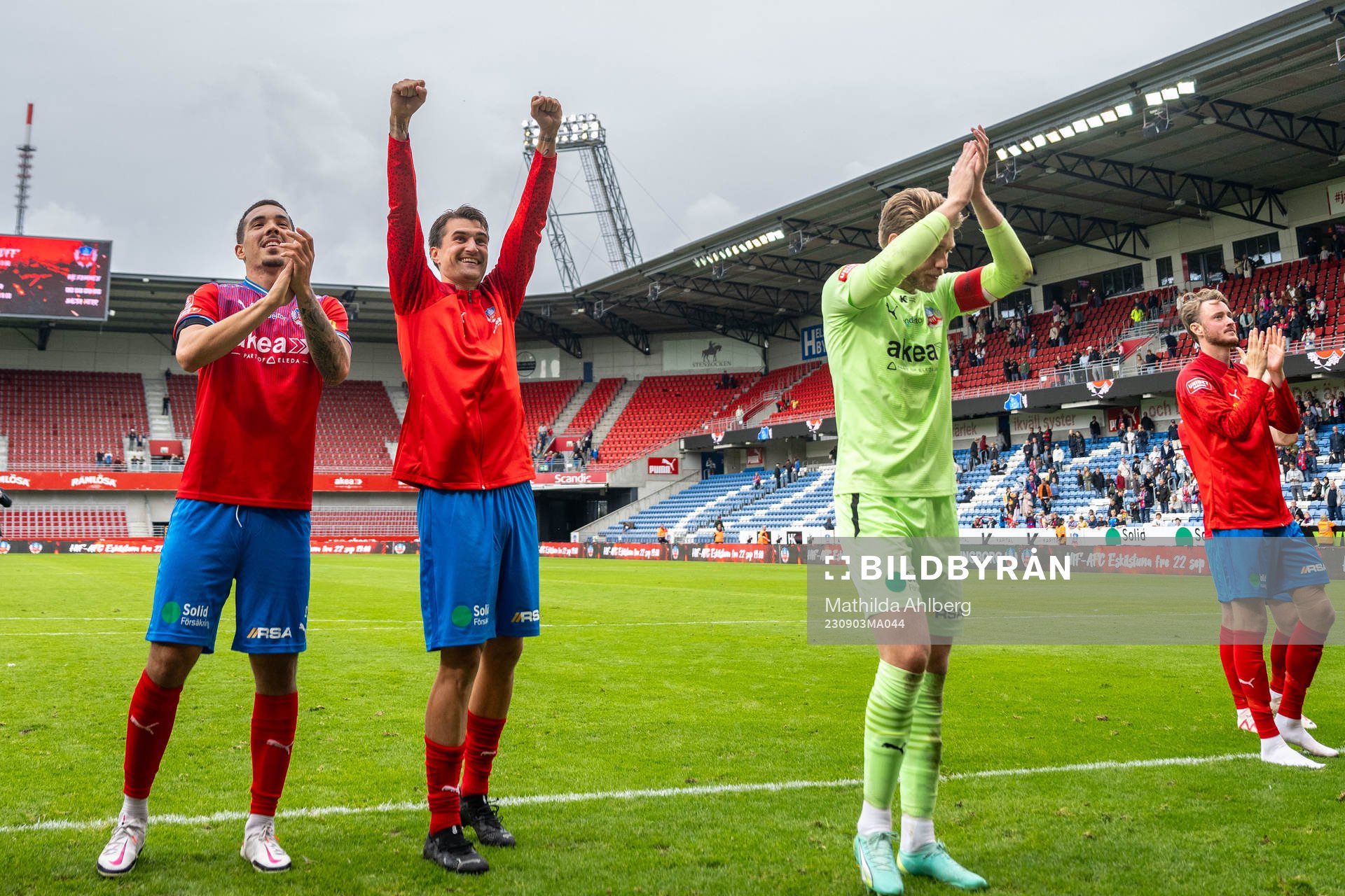 Helsingborgs Lucas Lima, Jon Birkfeldt och målvakt Kalle