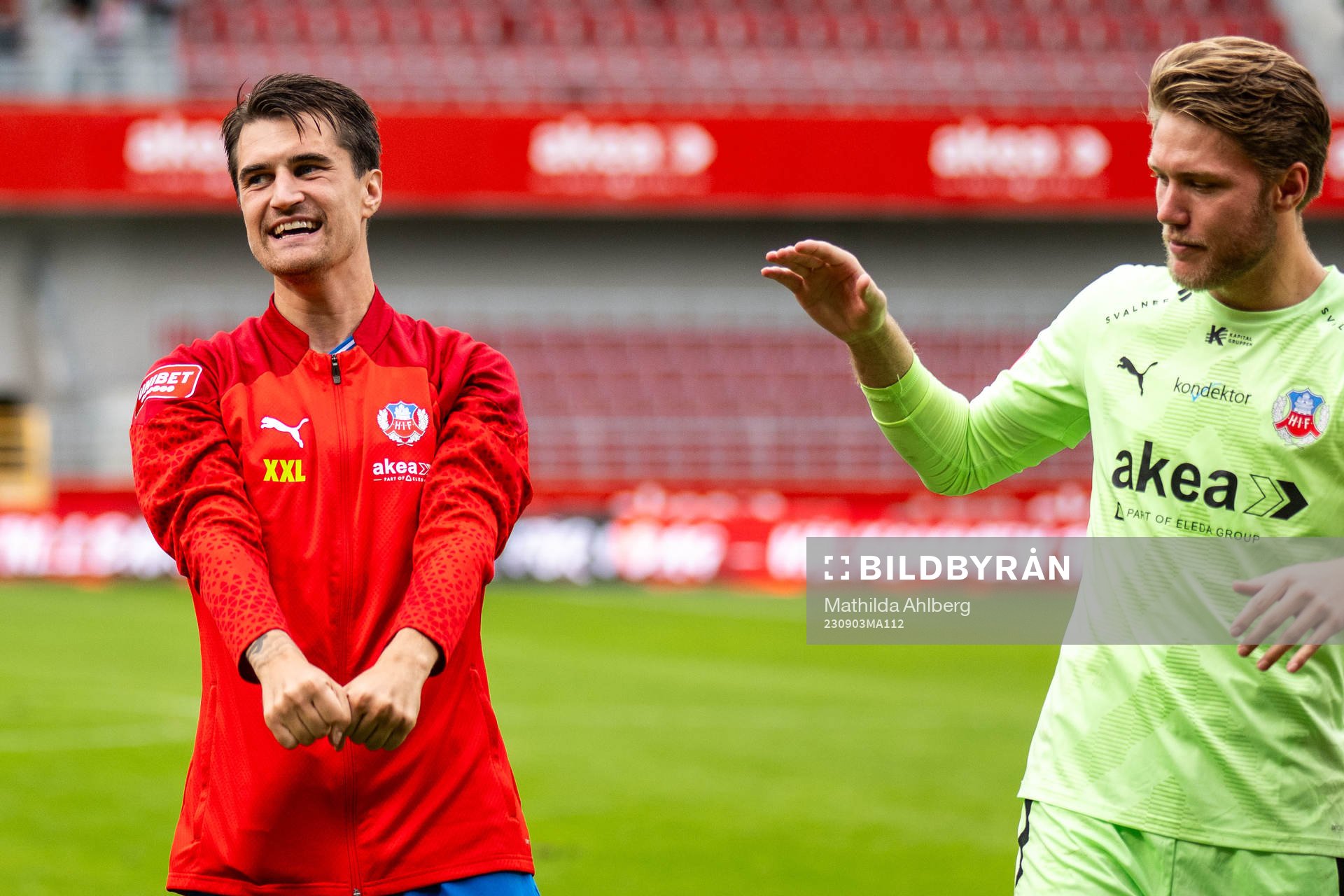 Helsingborgs Jon Birkfeldt och målvakt Kalle Joelsson
