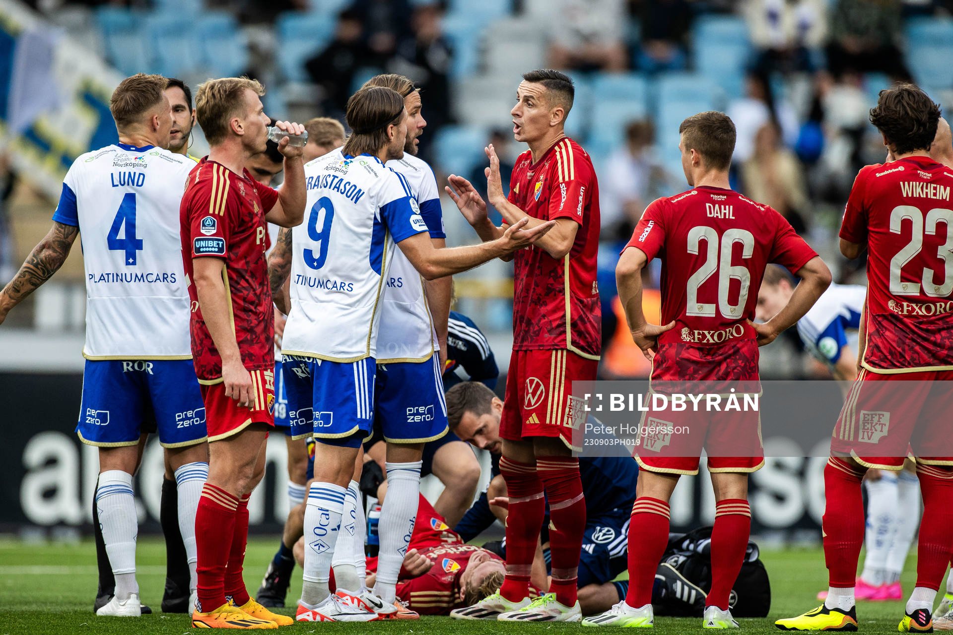 IFK Norrköpings Arnor Traustason och Djurgårdens Haris