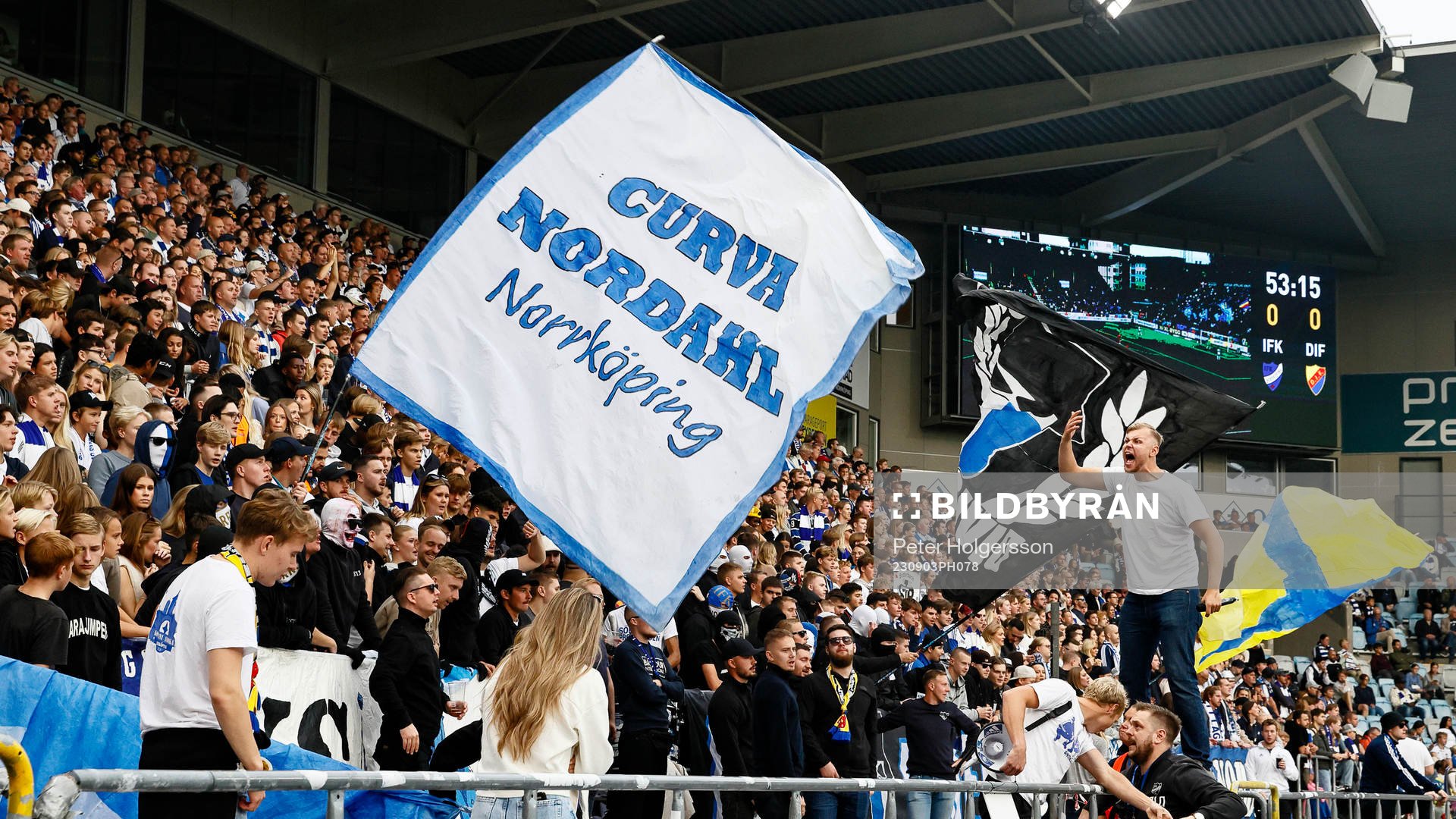 IFK Norrköpings supporters på Curva Nordahl