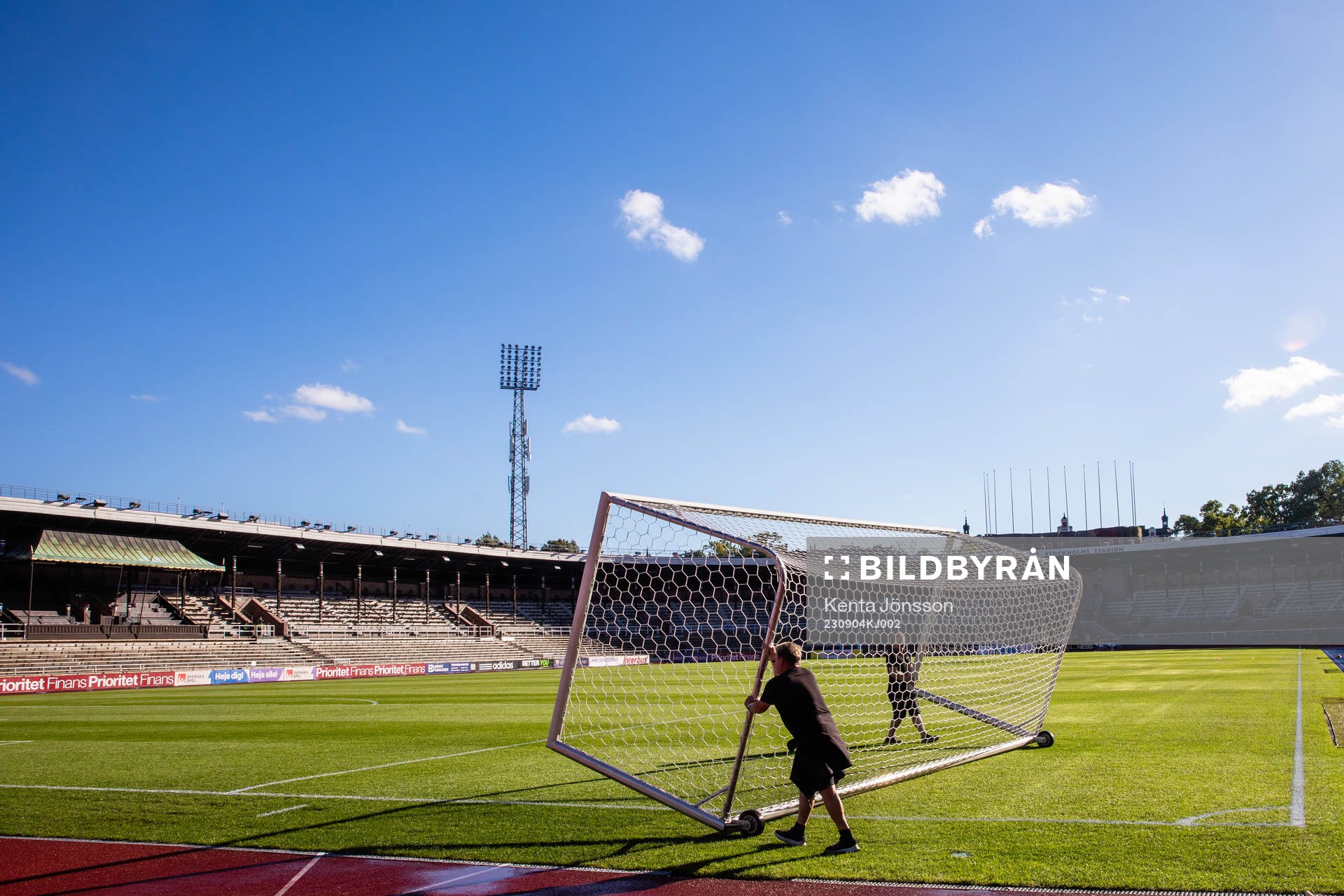 Personal med målbur på Stockholms Stadion