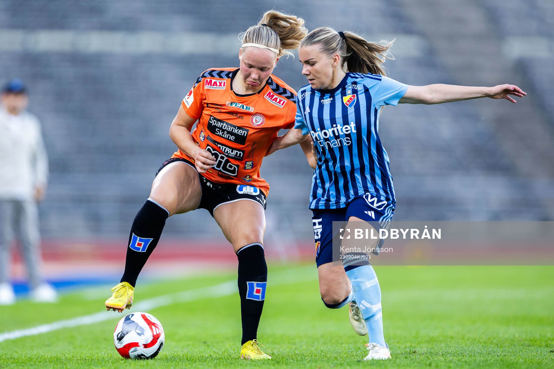 Kristianstads Hlin Eiriksdottir och Djurgårdens Ebba Hed